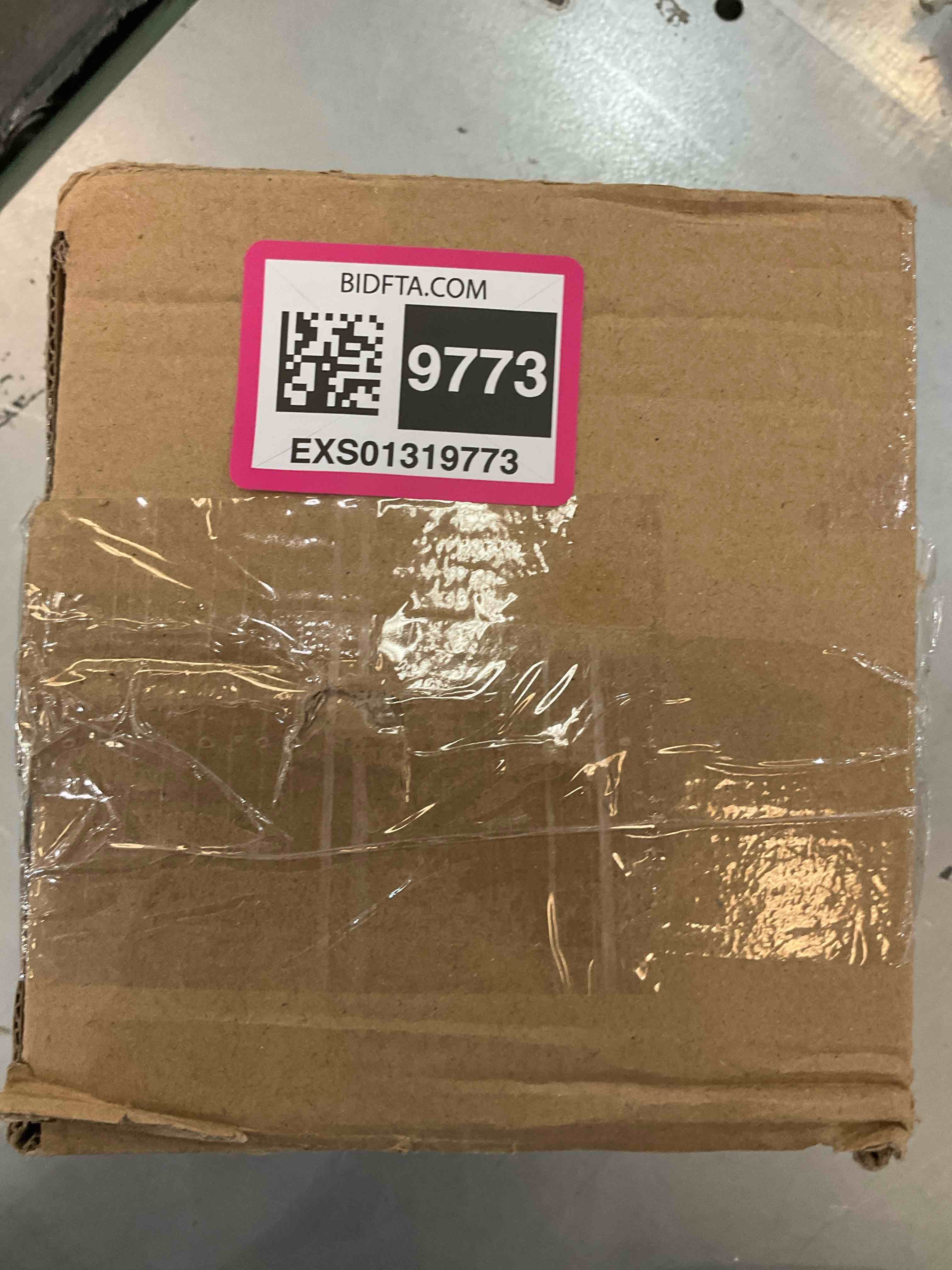 https://s3.amazonaws.com/lotting-images-prod/BargainHunt/EXS01319773_1710182598802.jpeg