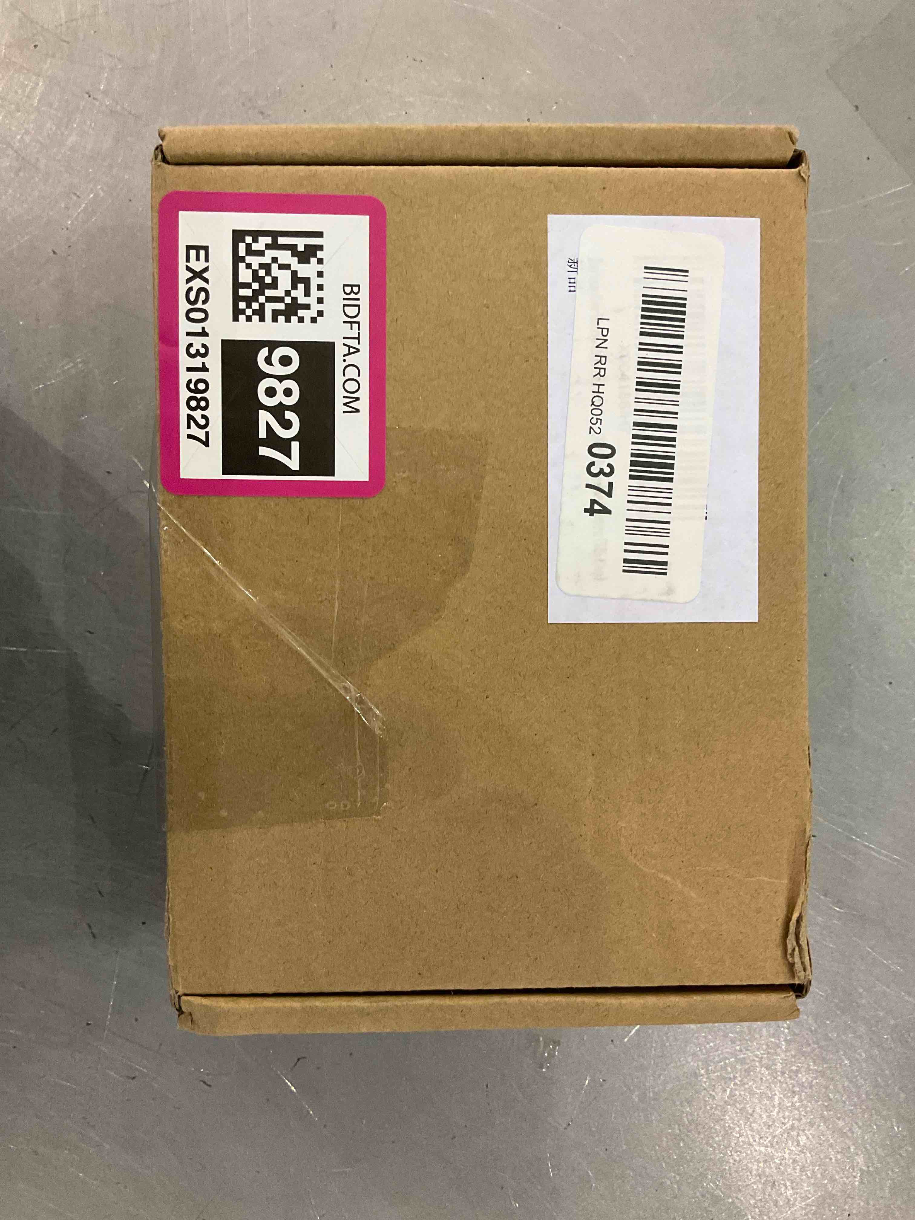https://s3.amazonaws.com/lotting-images-prod/BargainHunt/EXS01319827_1710243685468.jpeg