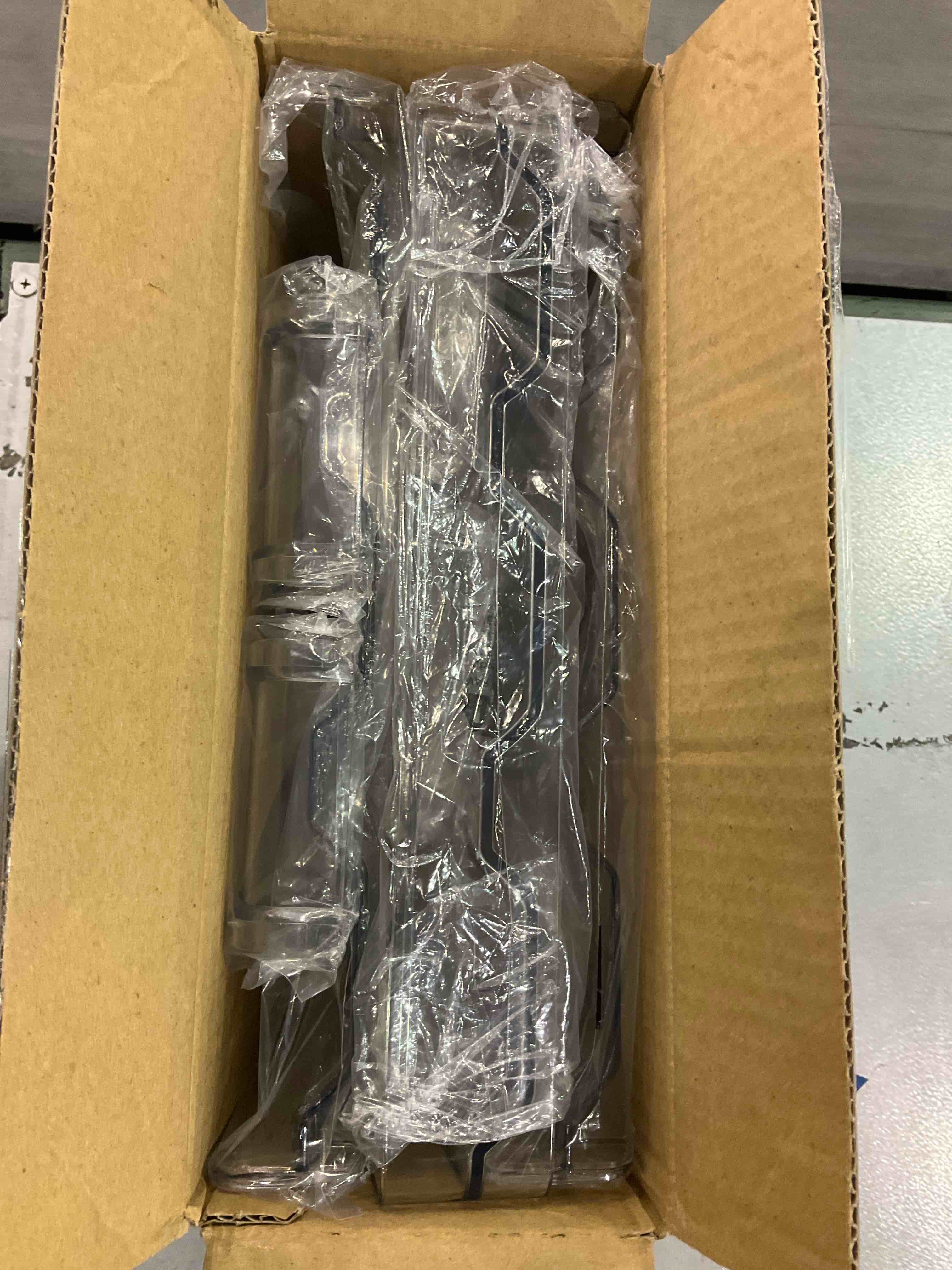 https://s3.amazonaws.com/lotting-images-prod/BargainHunt/EXS01319828_1710243725588.jpeg