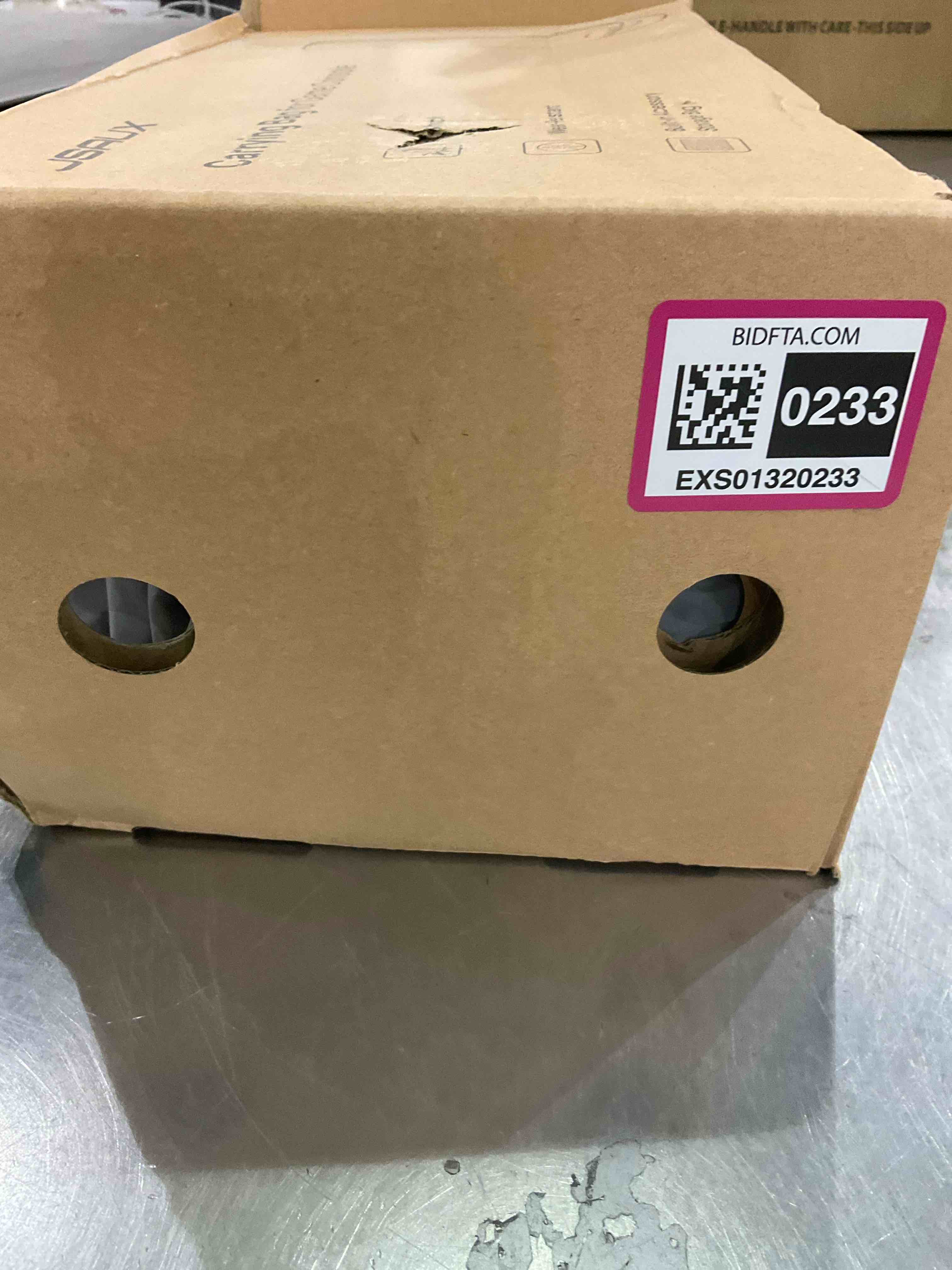 https://s3.amazonaws.com/lotting-images-prod/BargainHunt/EXS01320233_1712057458753.jpeg