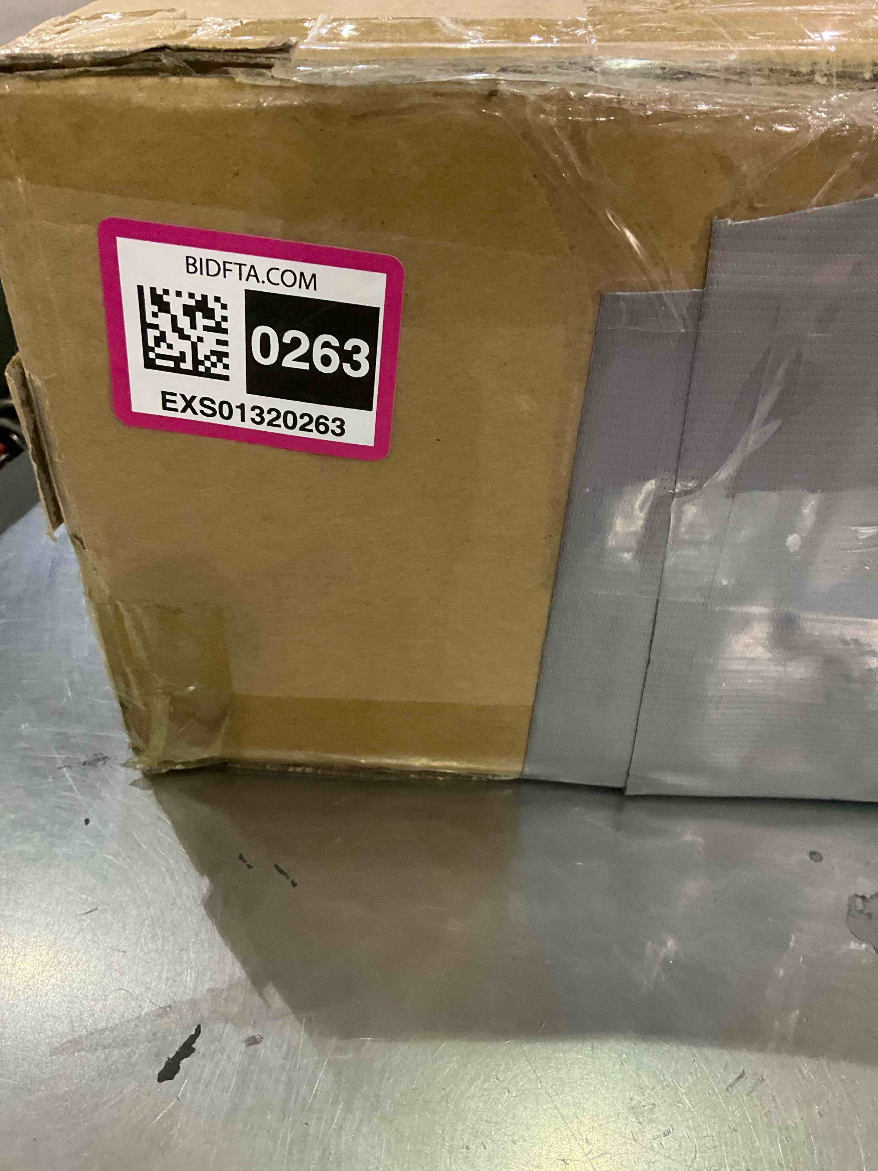 https://s3.amazonaws.com/lotting-images-prod/BargainHunt/EXS01320263_1712060373990.jpeg