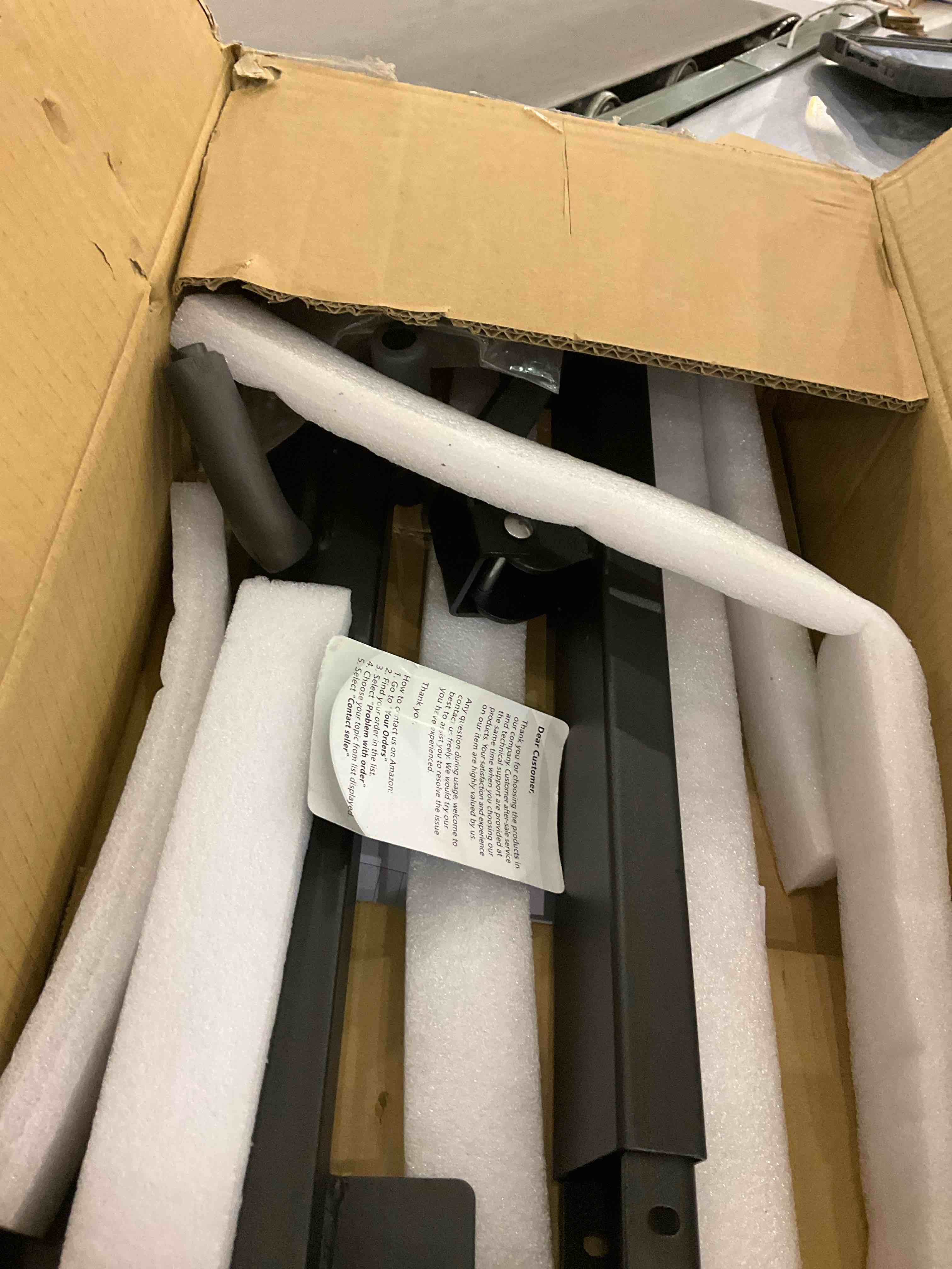 https://s3.amazonaws.com/lotting-images-prod/BargainHunt/EXS01320306_1712065563668.jpeg