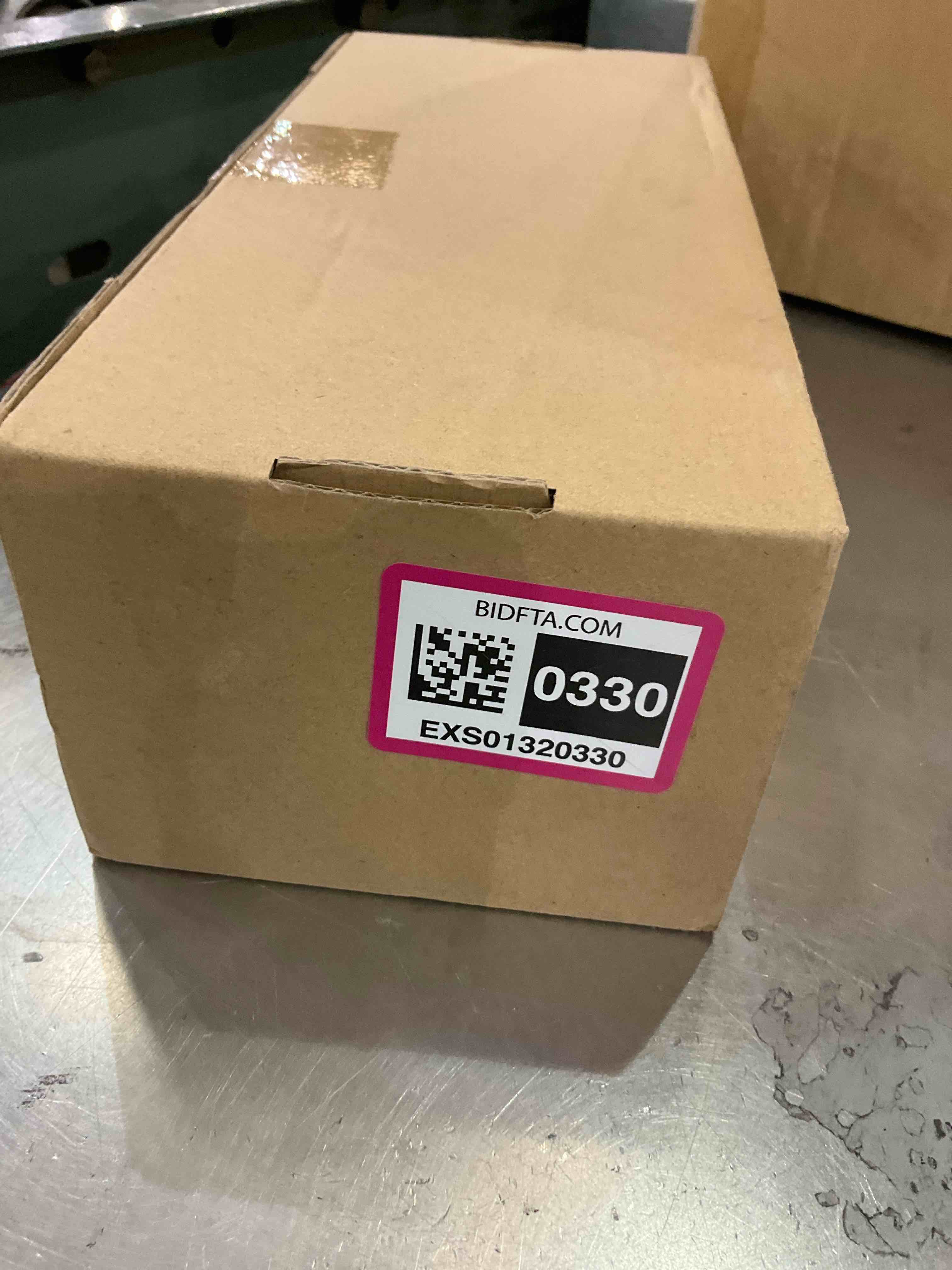 https://s3.amazonaws.com/lotting-images-prod/BargainHunt/EXS01320330_1712066582031.jpeg