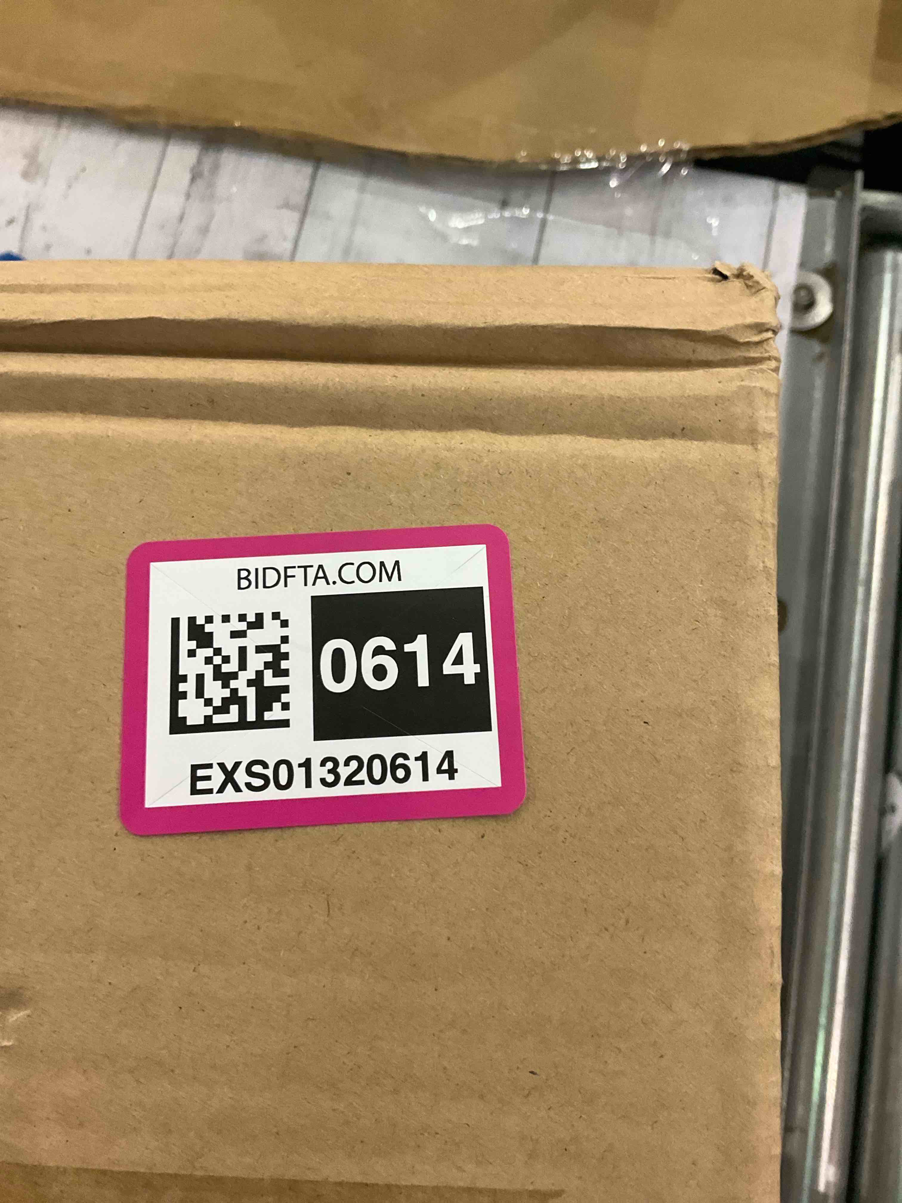 https://s3.amazonaws.com/lotting-images-prod/BargainHunt/EXS01320614_1712059136894.jpeg