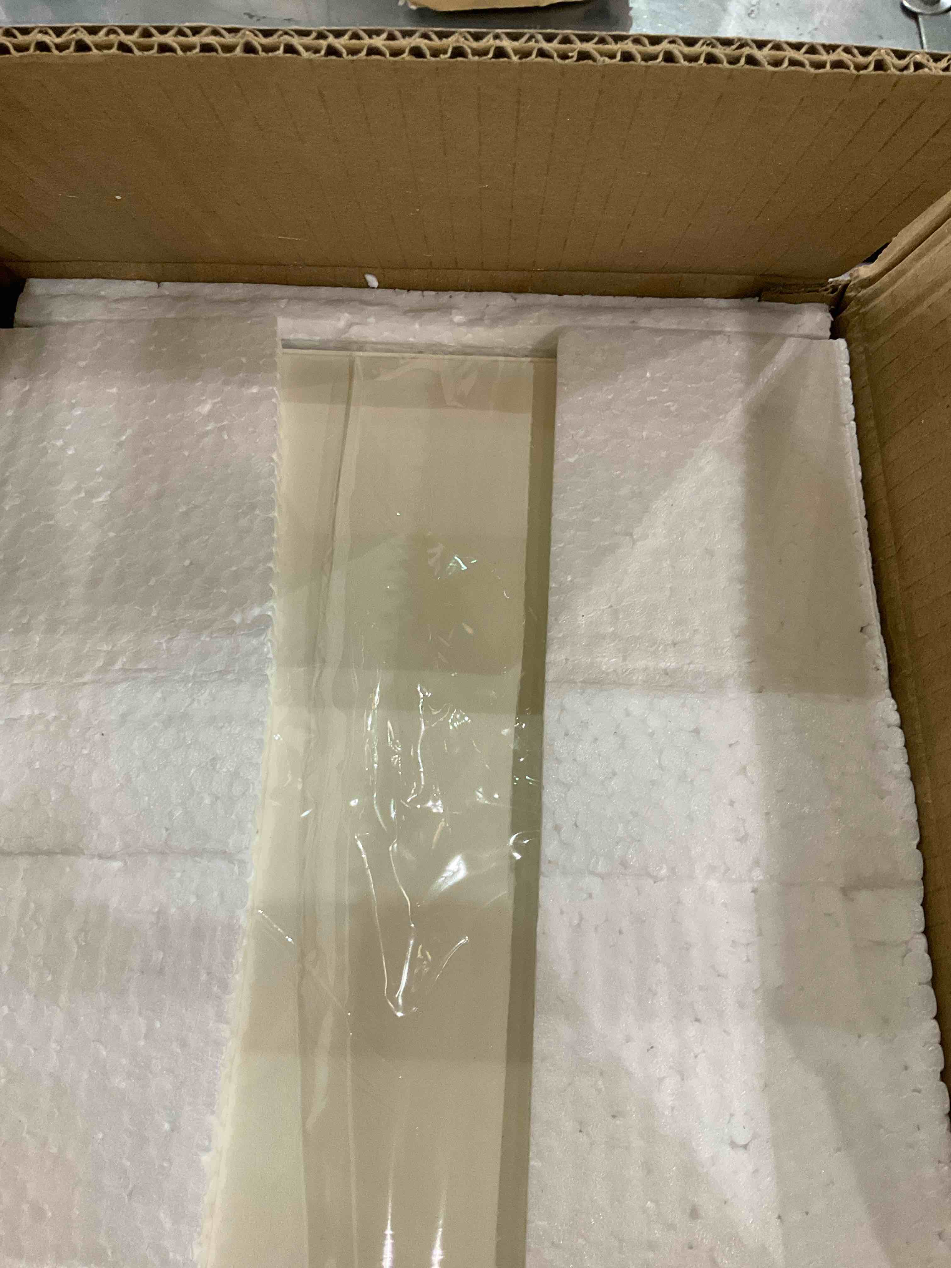 https://s3.amazonaws.com/lotting-images-prod/BargainHunt/EXS01320673_1712070603226.jpeg