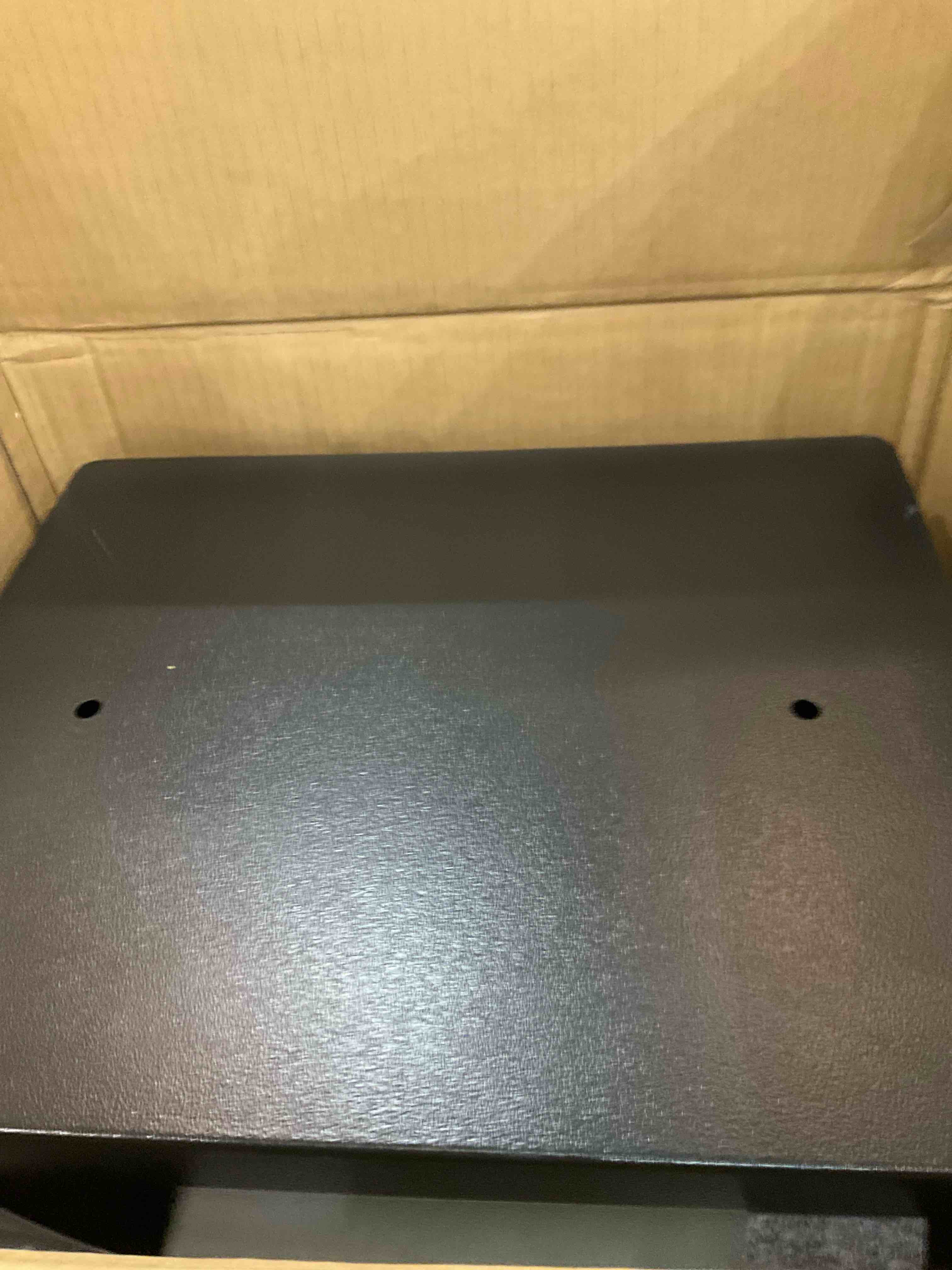 https://s3.amazonaws.com/lotting-images-prod/BargainHunt/EXS01320766_1712153769440.jpeg
