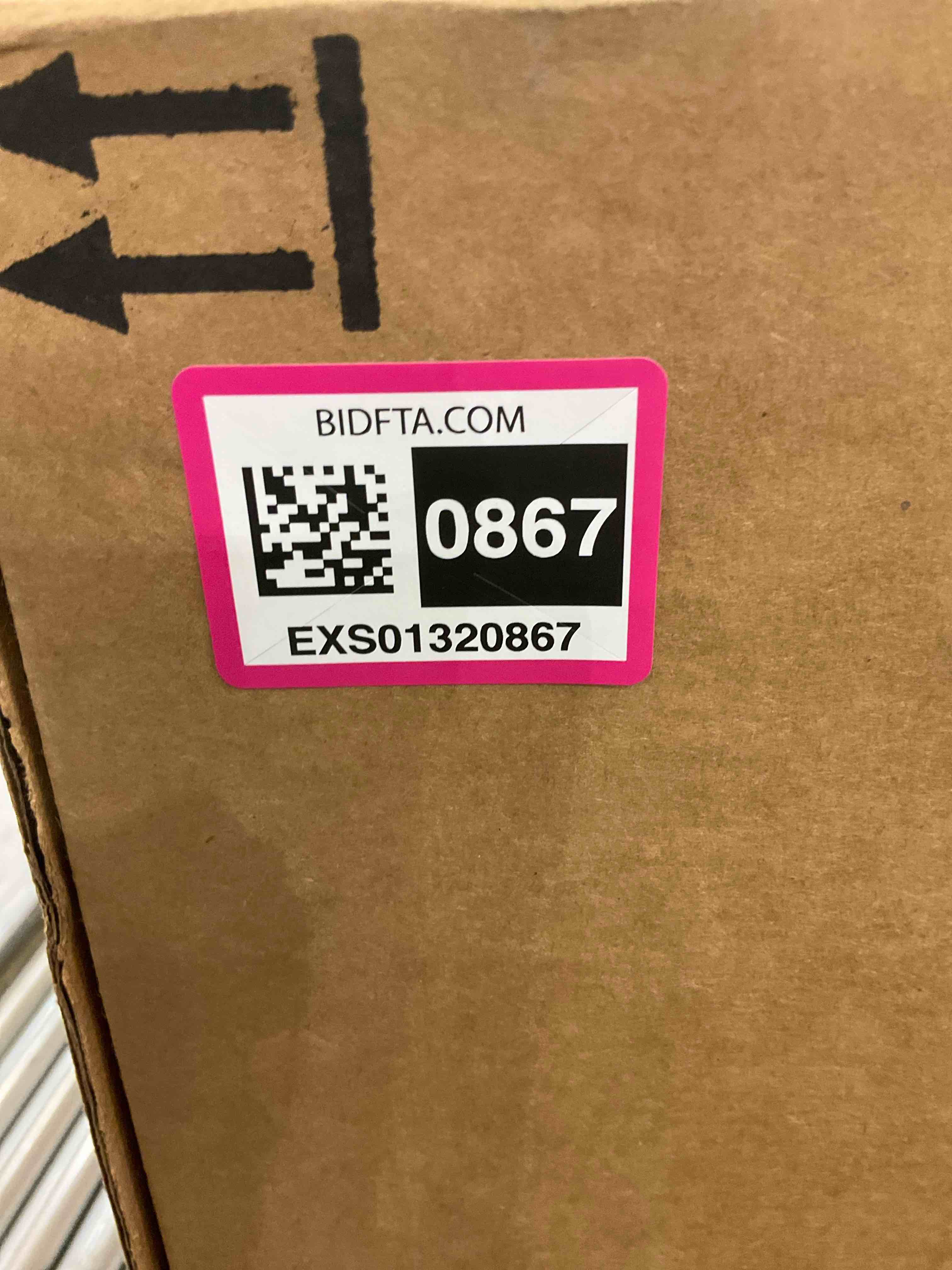 https://s3.amazonaws.com/lotting-images-prod/BargainHunt/EXS01320867_1712240521856.jpeg