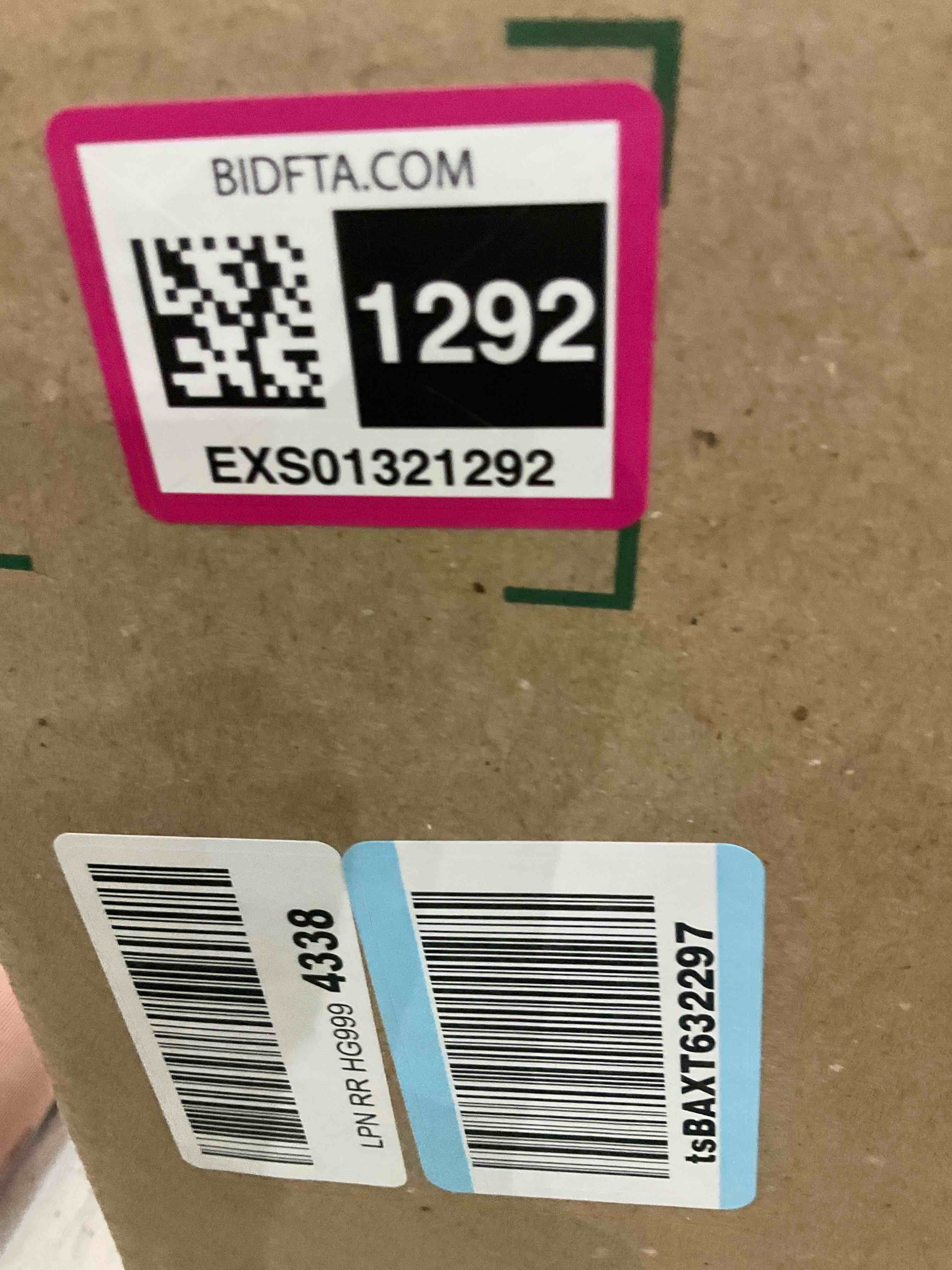 https://s3.amazonaws.com/lotting-images-prod/BargainHunt/EXS01321292_1711725948777.jpeg