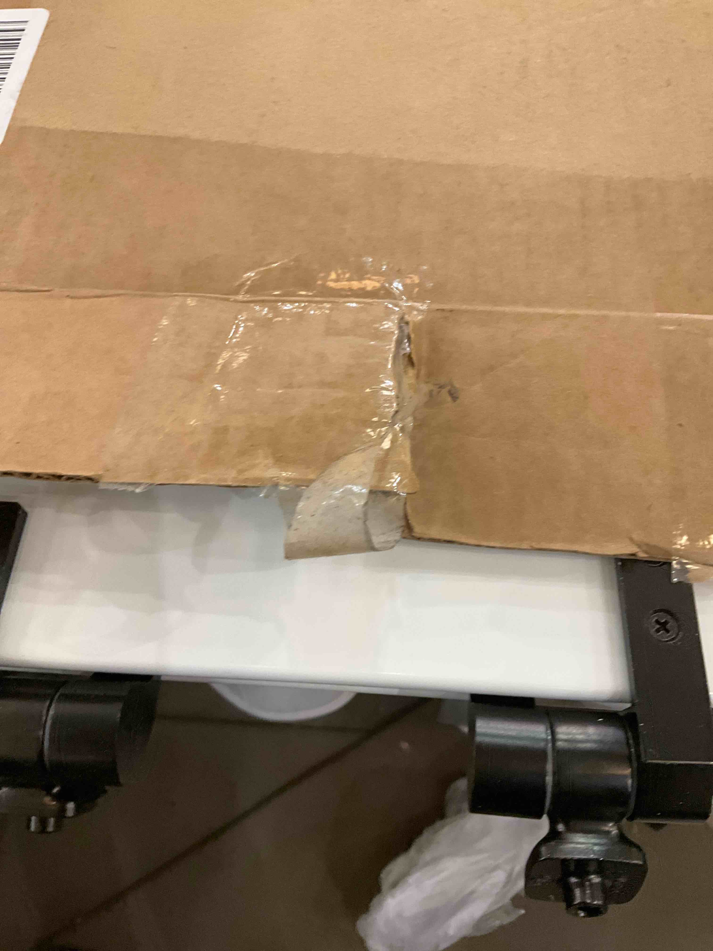 https://s3.amazonaws.com/lotting-images-prod/BargainHunt/EXS01321335_1711738190934.jpeg