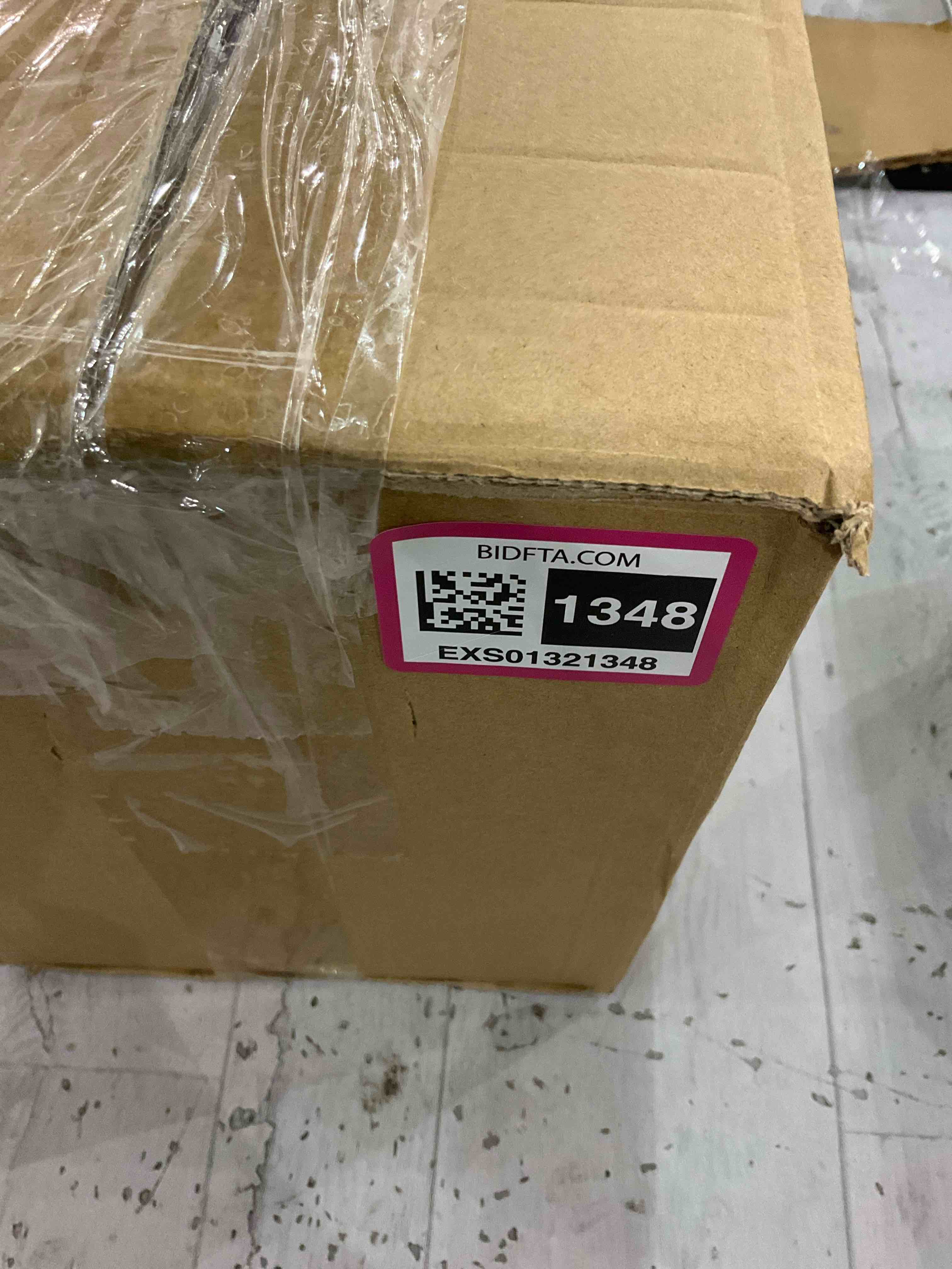 https://s3.amazonaws.com/lotting-images-prod/BargainHunt/EXS01321348_1711970405397.jpeg