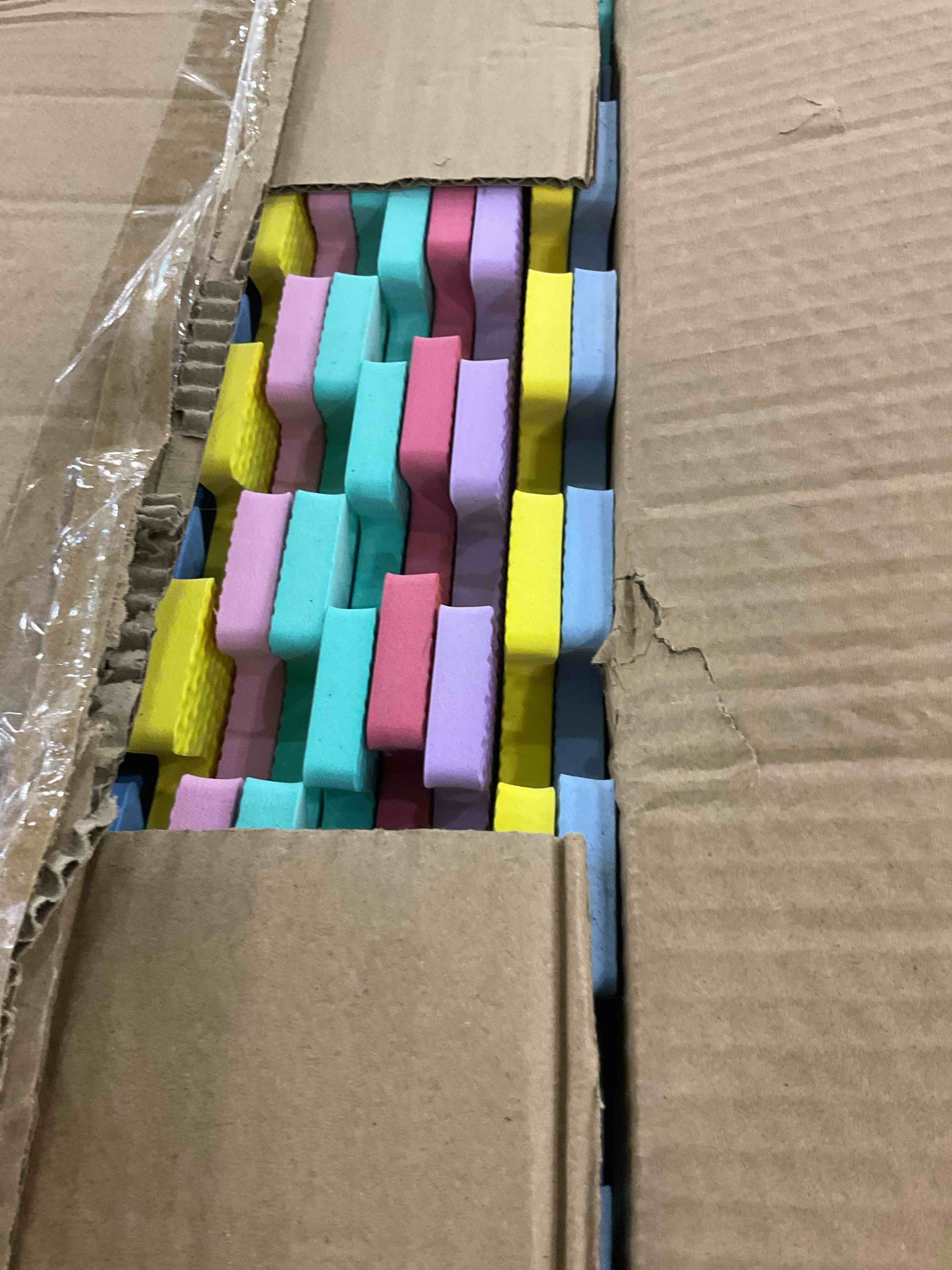 https://s3.amazonaws.com/lotting-images-prod/BargainHunt/EXS01321350_1711970533880.jpeg