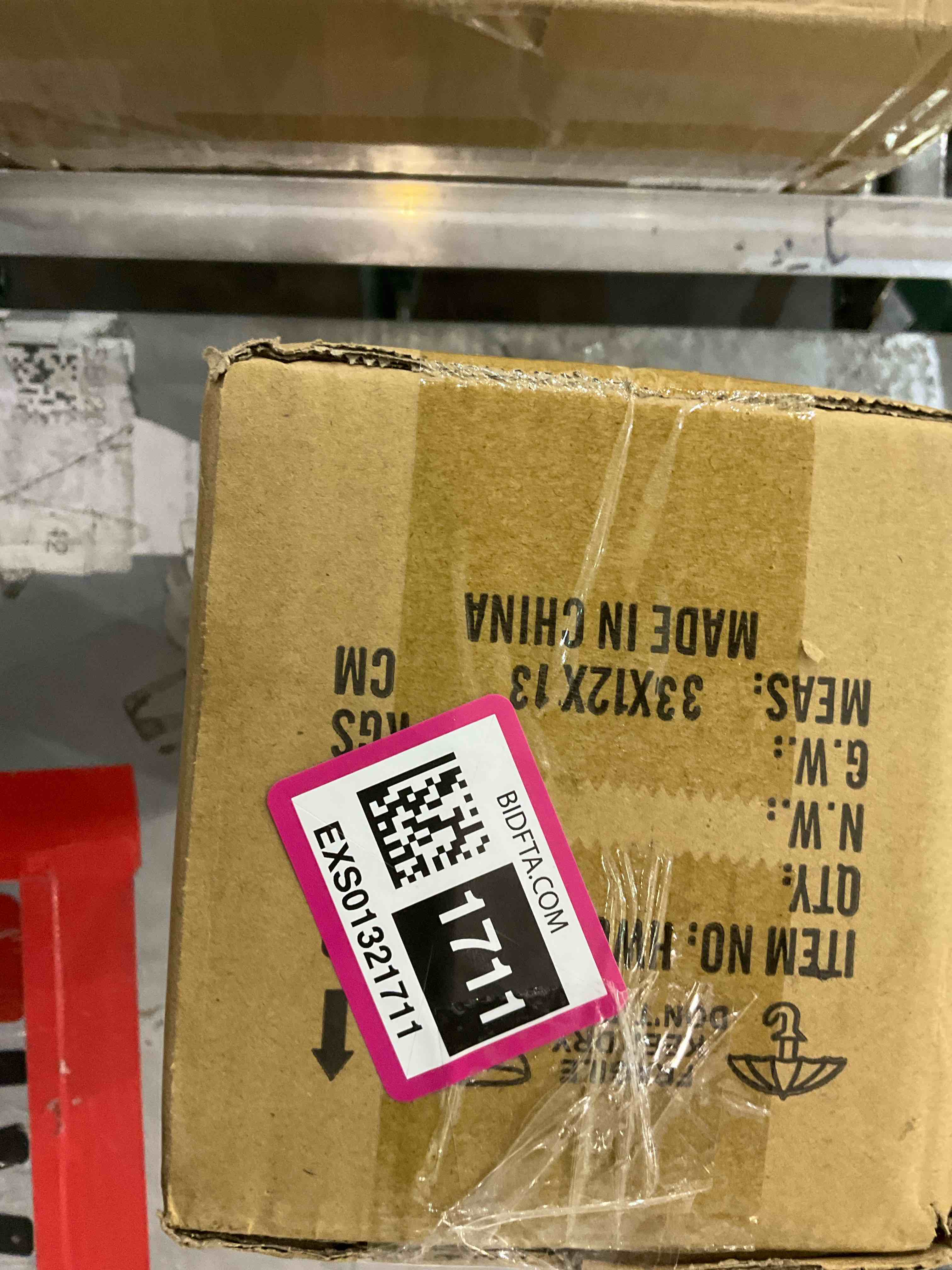 https://s3.amazonaws.com/lotting-images-prod/BargainHunt/EXS01321711_1712661876706.jpeg