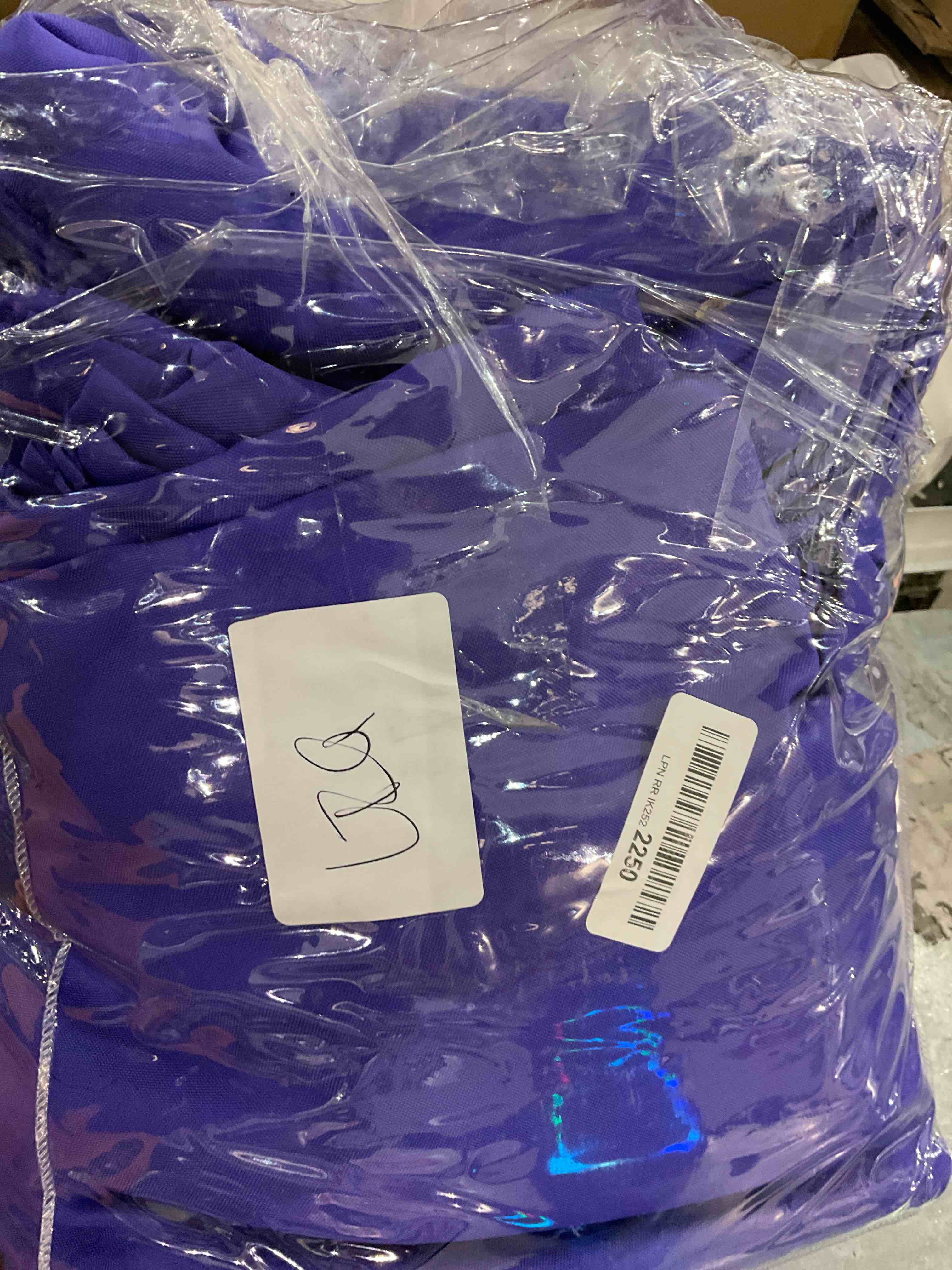 https://s3.amazonaws.com/lotting-images-prod/BargainHunt/EXS01321806_1712758287948.jpeg