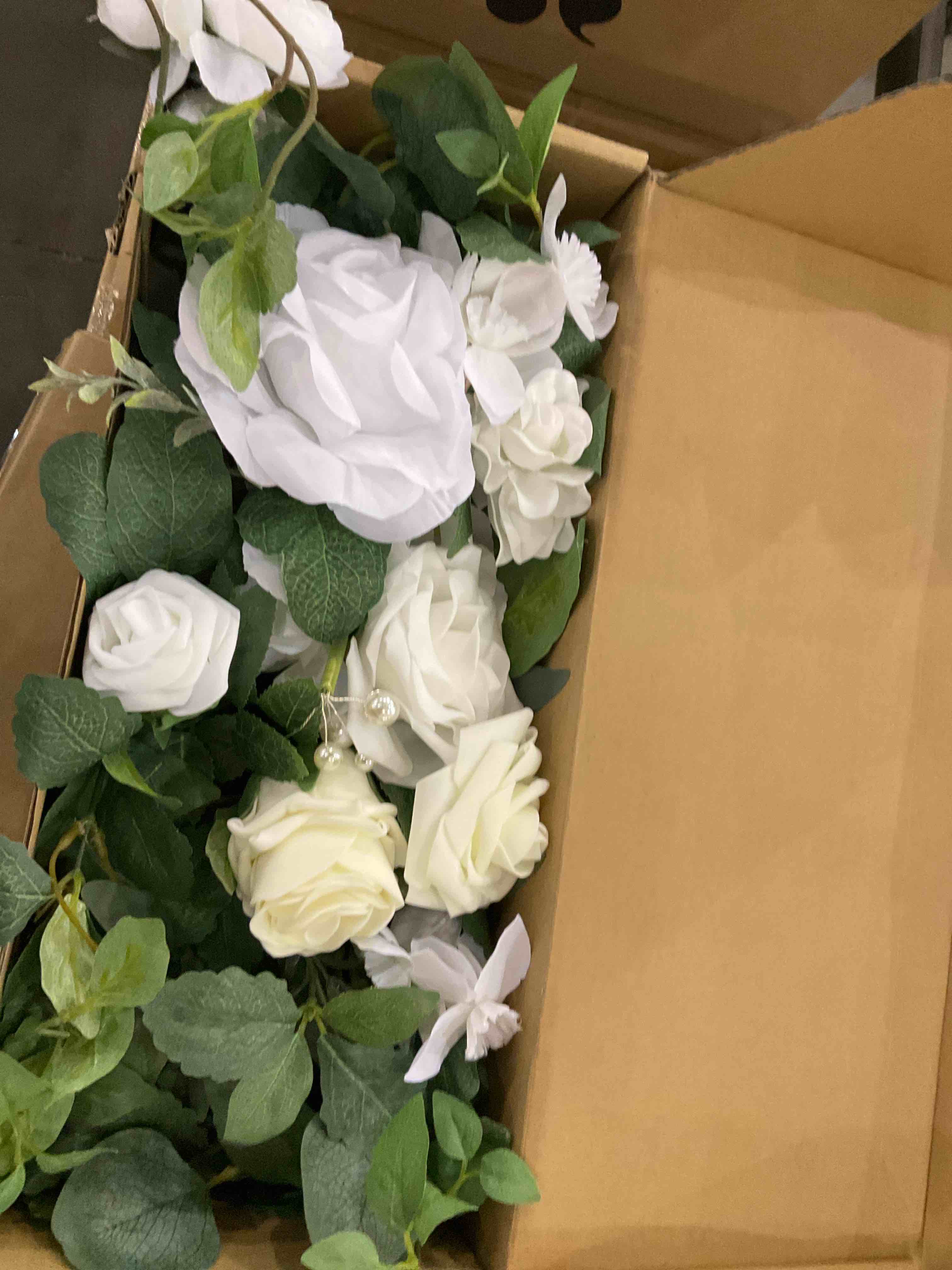 https://s3.amazonaws.com/lotting-images-prod/BargainHunt/EXS01321813_1712758818321.jpeg