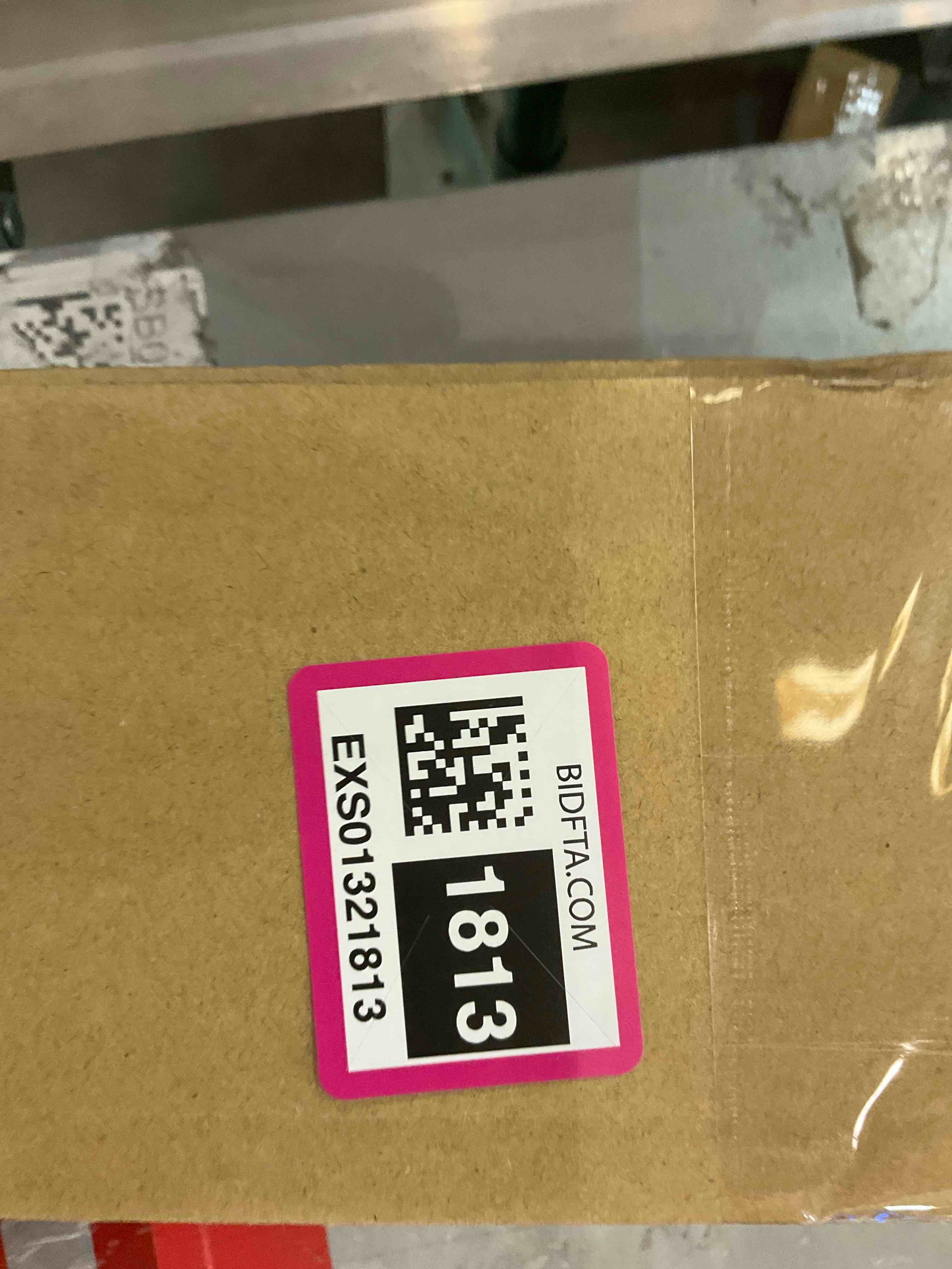 https://s3.amazonaws.com/lotting-images-prod/BargainHunt/EXS01321813_1712758870939.jpeg