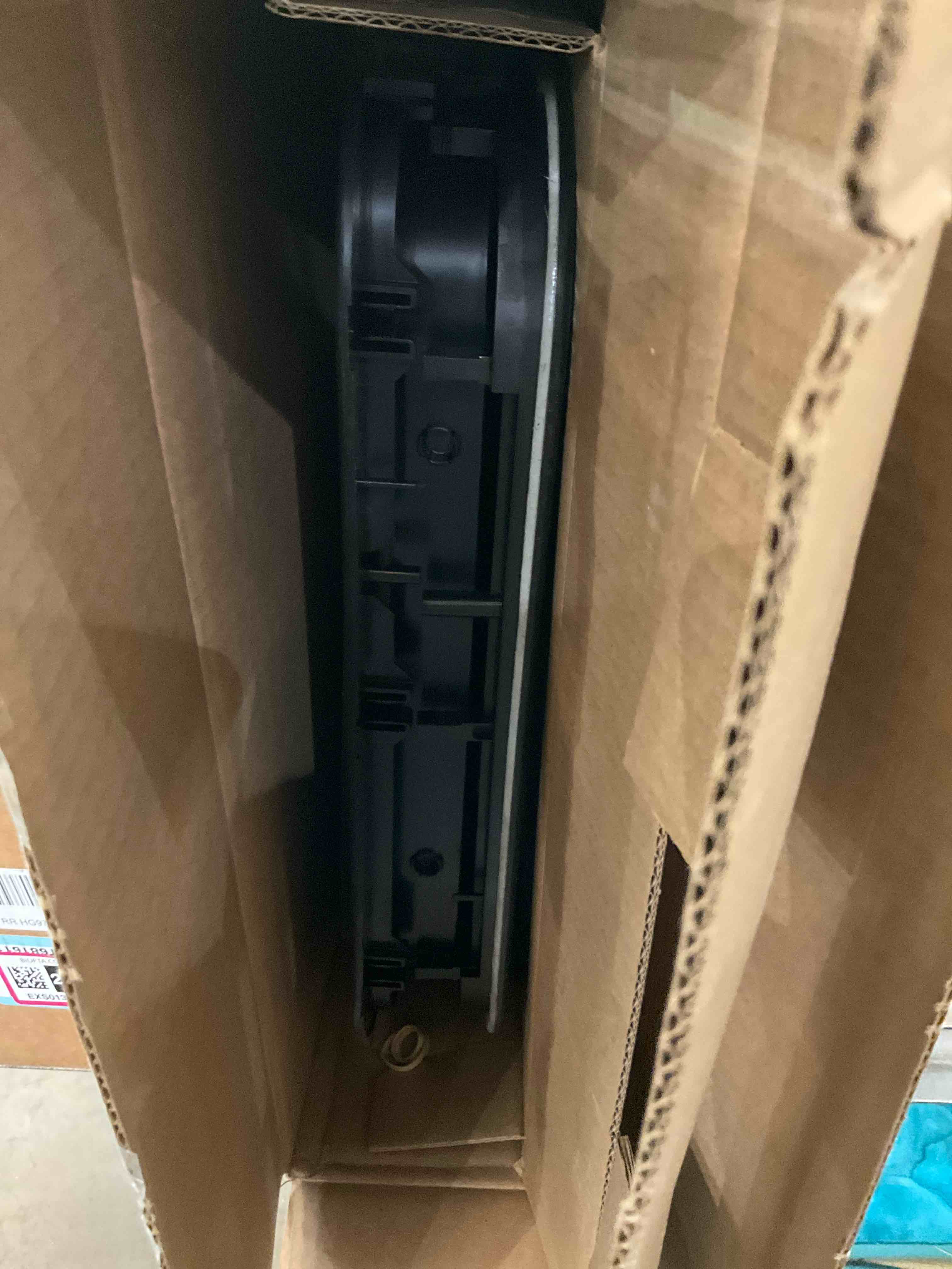 https://s3.amazonaws.com/lotting-images-prod/BargainHunt/EXS01322038_1711734598964.jpeg