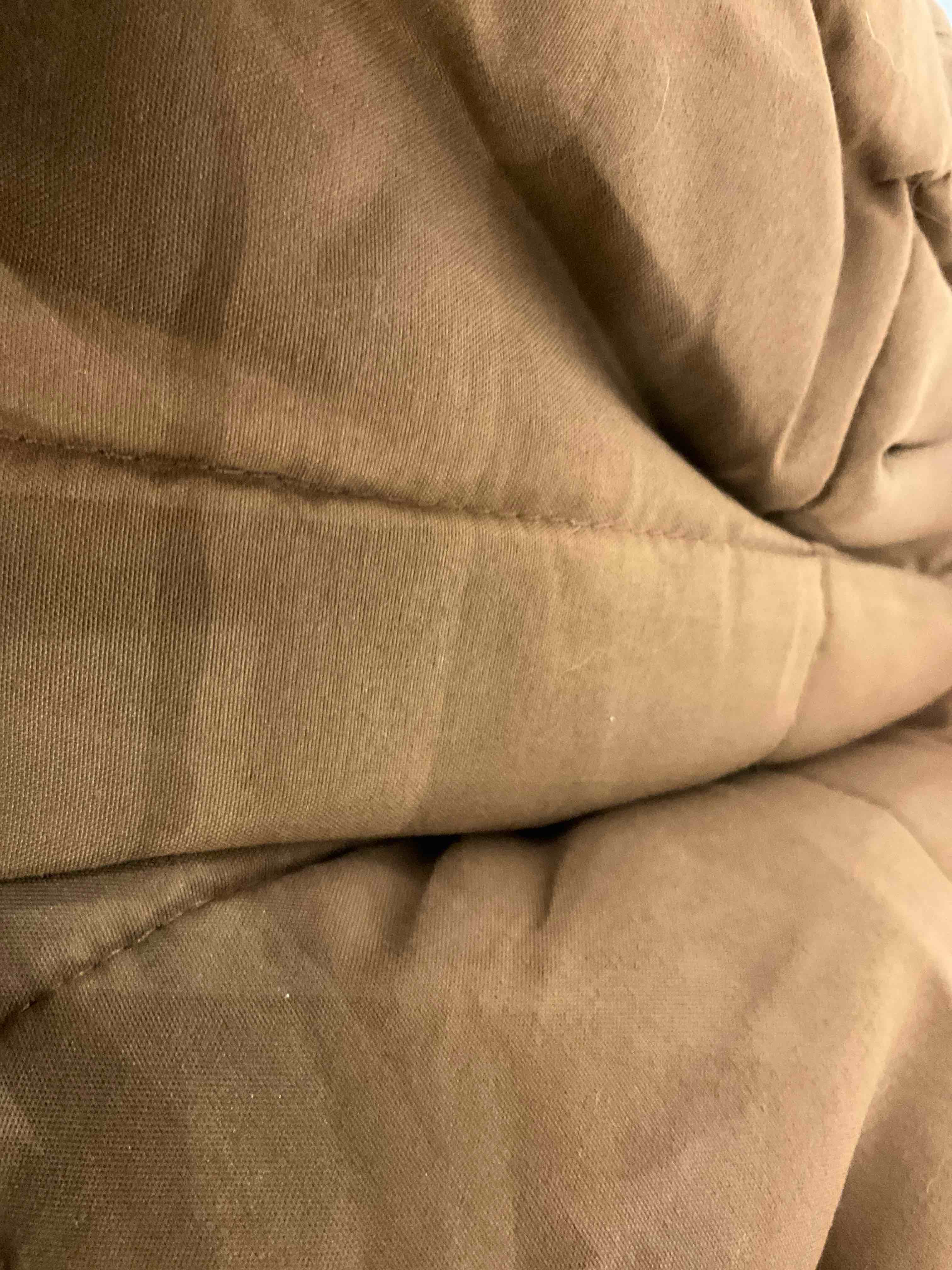 https://s3.amazonaws.com/lotting-images-prod/BargainHunt/EXS01322578_1712250437067.jpeg