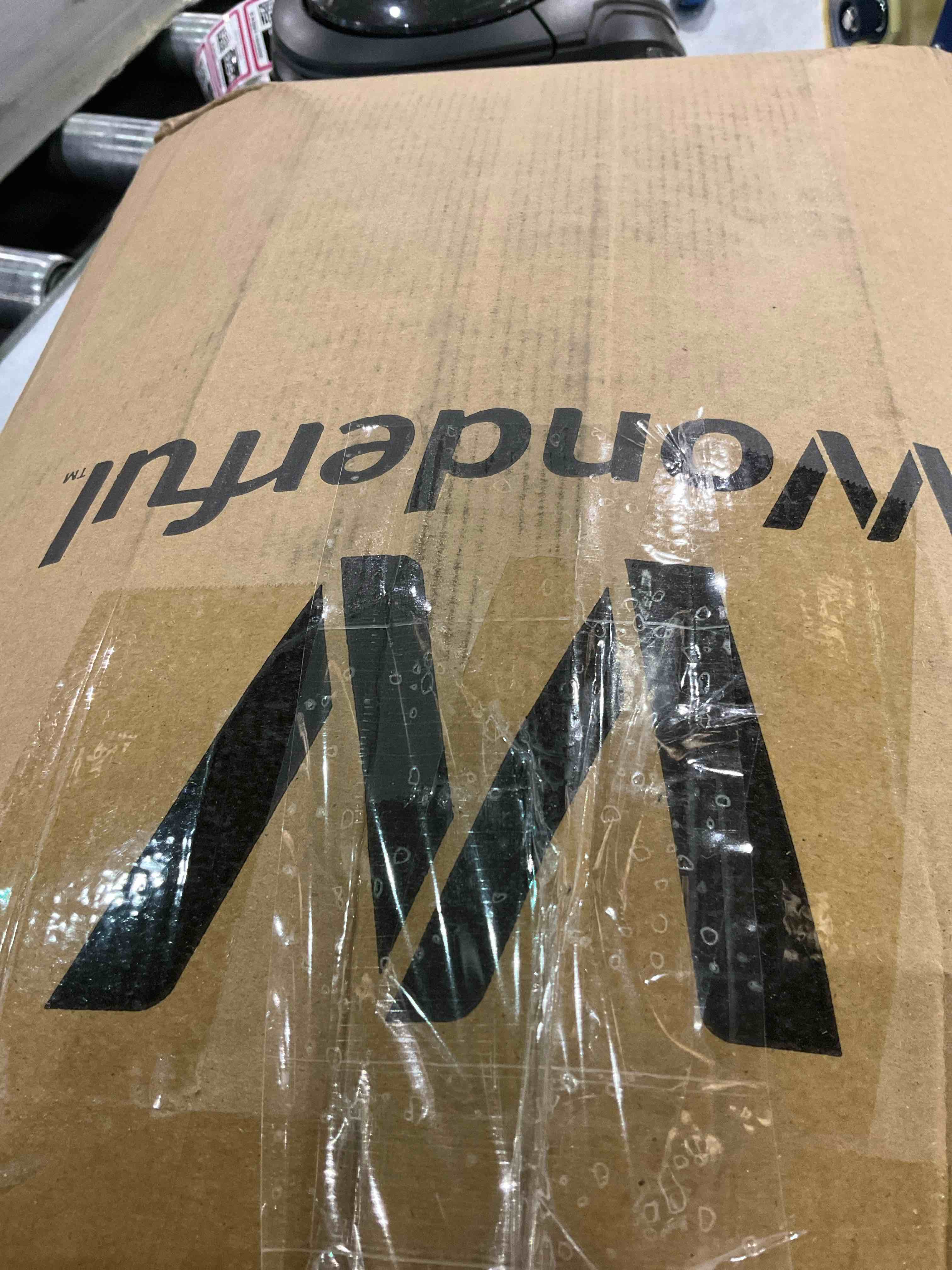 https://s3.amazonaws.com/lotting-images-prod/BargainHunt/EXS01322627_1712320352930.jpeg