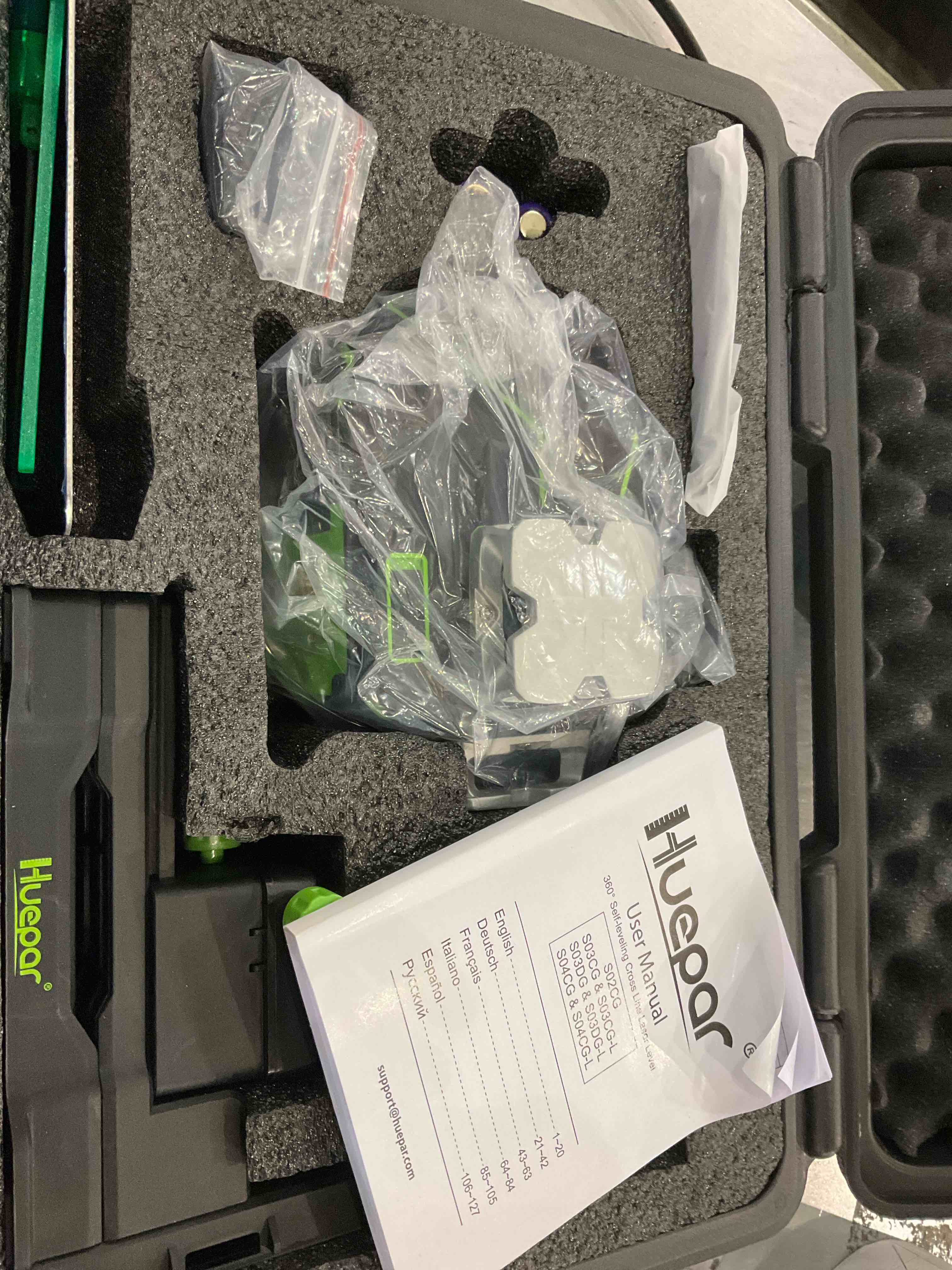 Huepar 12 Lines 3D Self-Leveling Laser Level with LCD Screen 3x360°Bluetooth Connected Green Beam Cross Line Laser Level Tool -360° Horizontal/Vertical Laser Line -Remote Control&Hard Carry Case S03CG