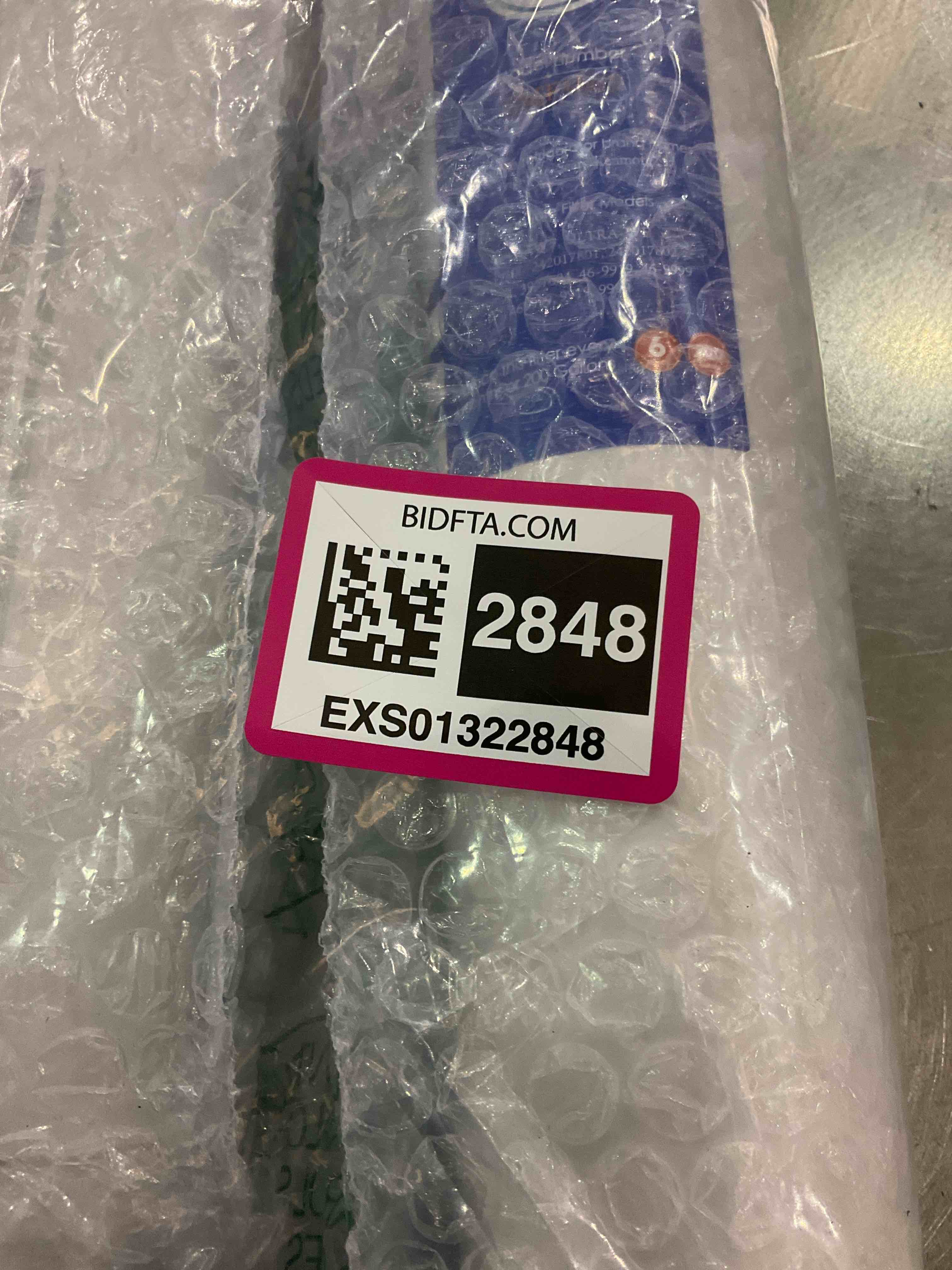 https://s3.amazonaws.com/lotting-images-prod/BargainHunt/EXS01322848_1712598630989.jpeg