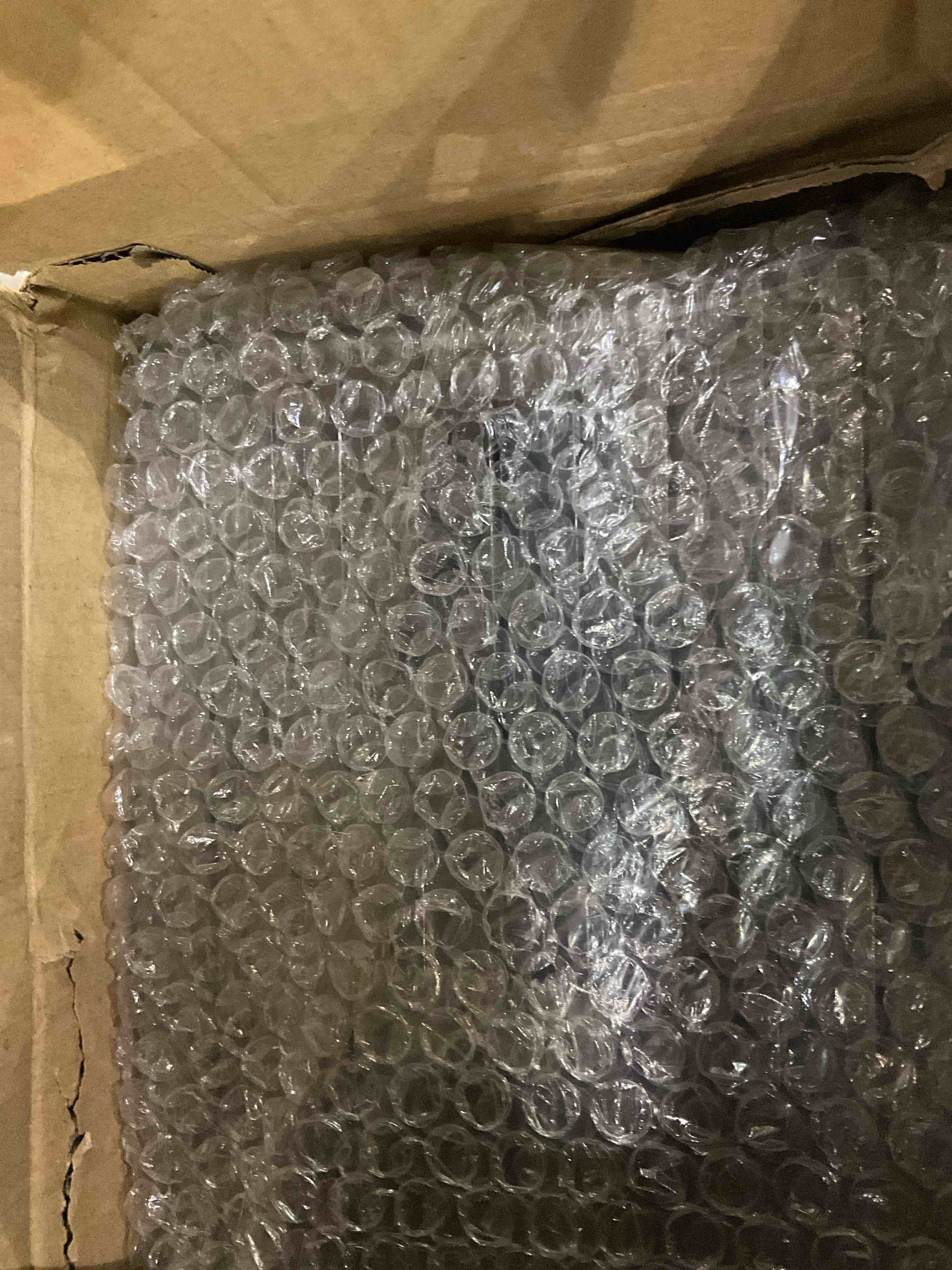 https://s3.amazonaws.com/lotting-images-prod/BargainHunt/EXS01323028_1711713788390.jpeg