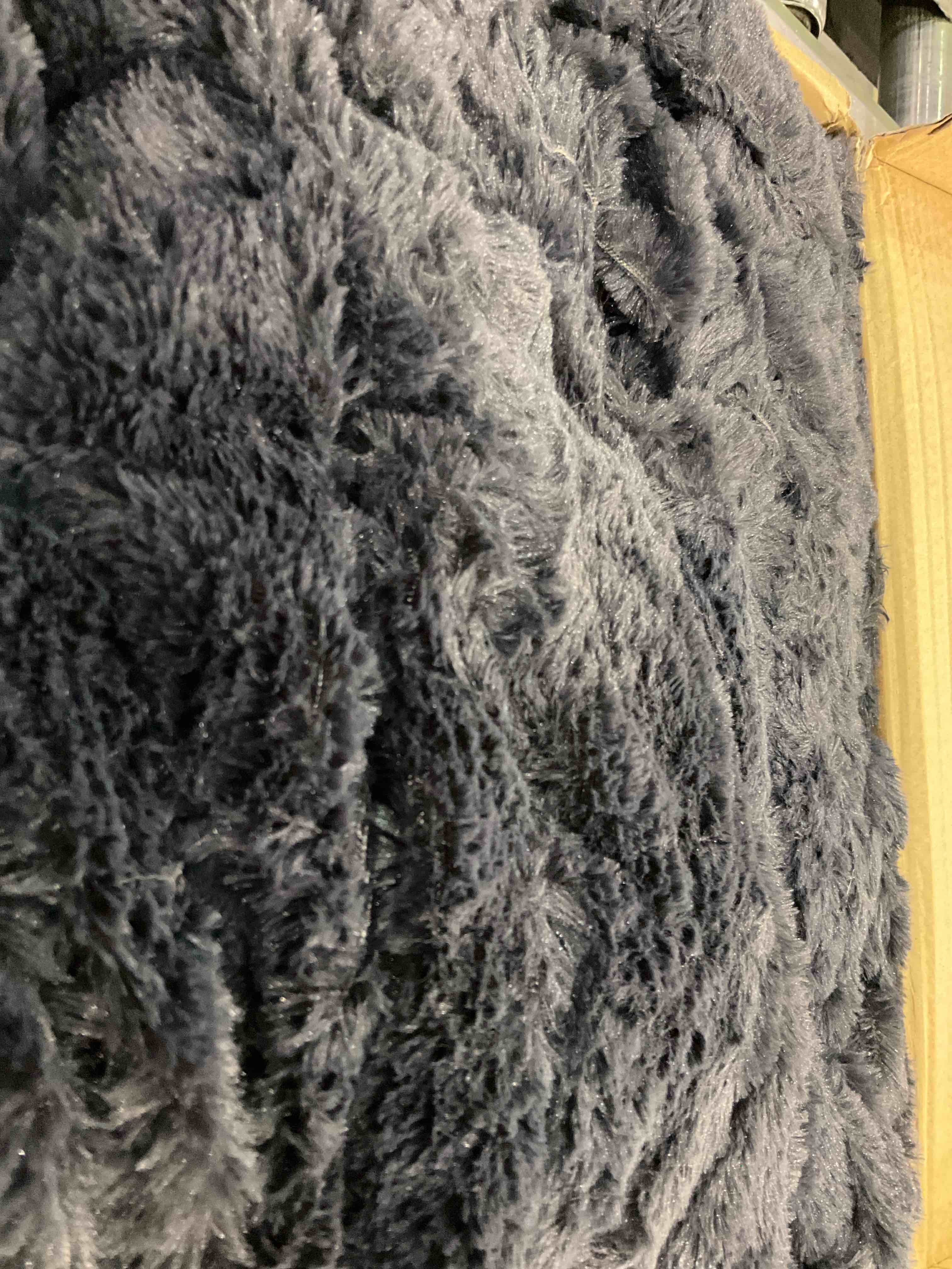 https://s3.amazonaws.com/lotting-images-prod/BargainHunt/EXS01323181_1711973099984.jpeg