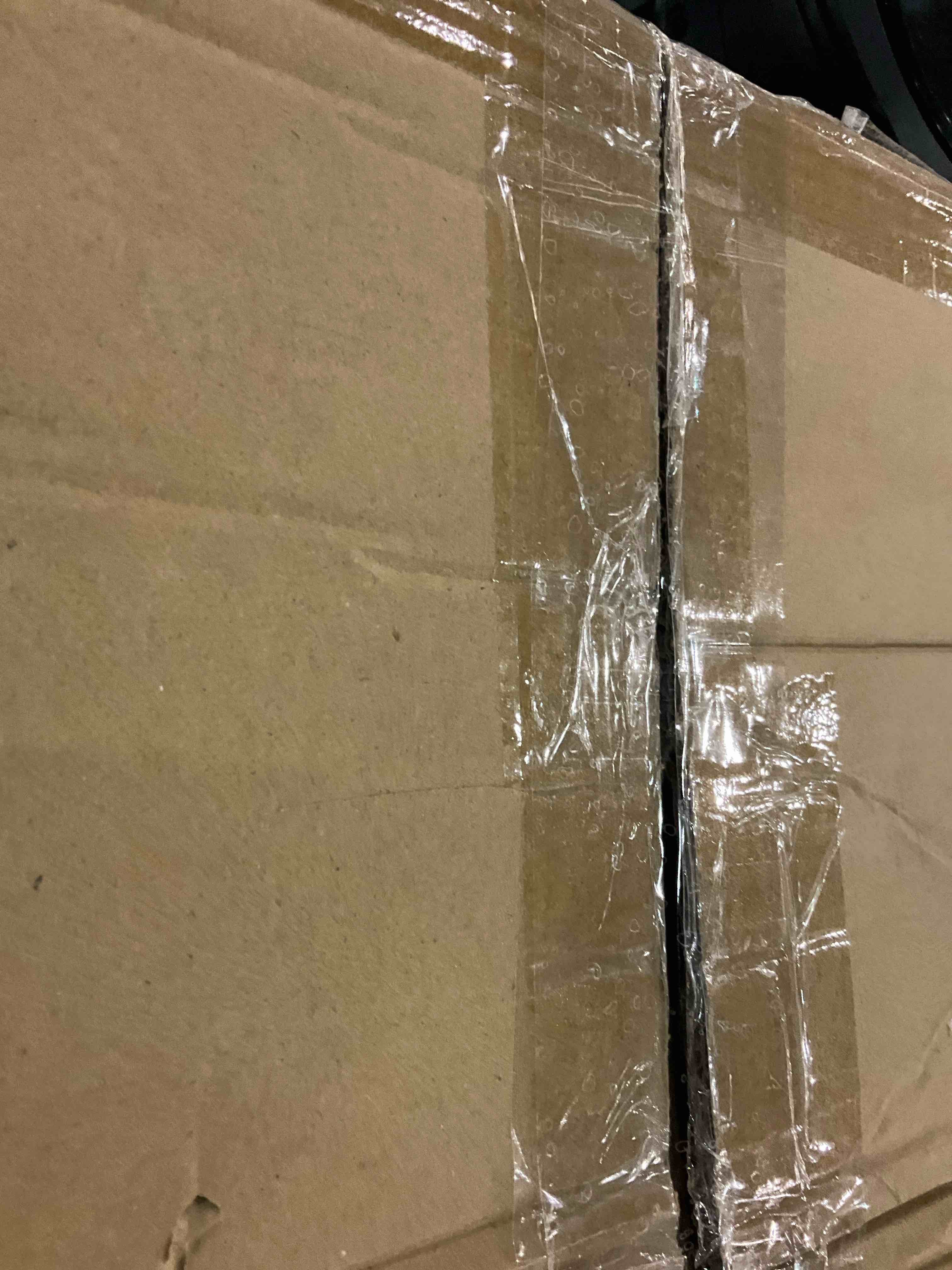 https://s3.amazonaws.com/lotting-images-prod/BargainHunt/EXS01323290_1712058454258.jpeg
