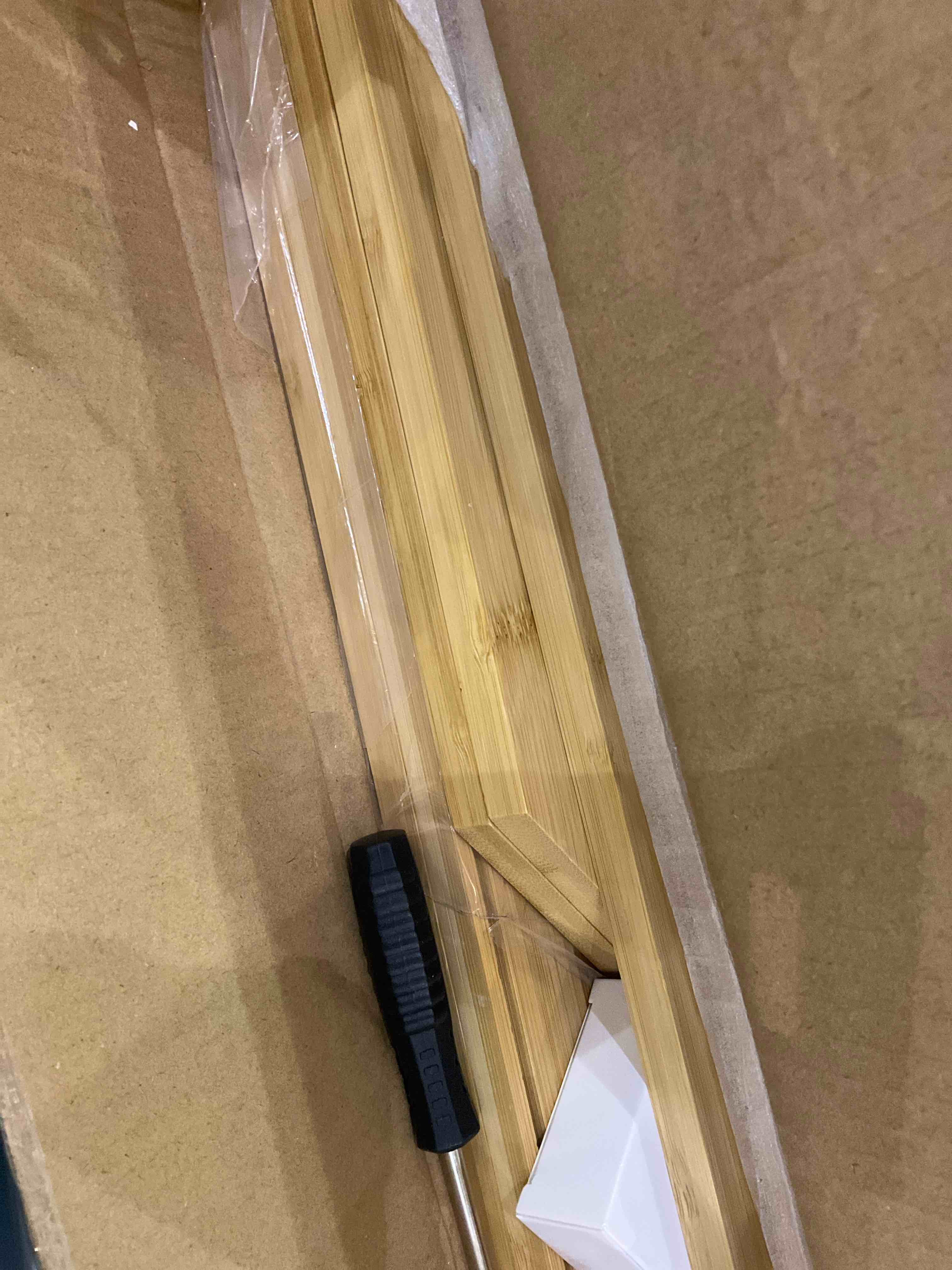 https://s3.amazonaws.com/lotting-images-prod/BargainHunt/EXS01323330_1712068904281.jpeg