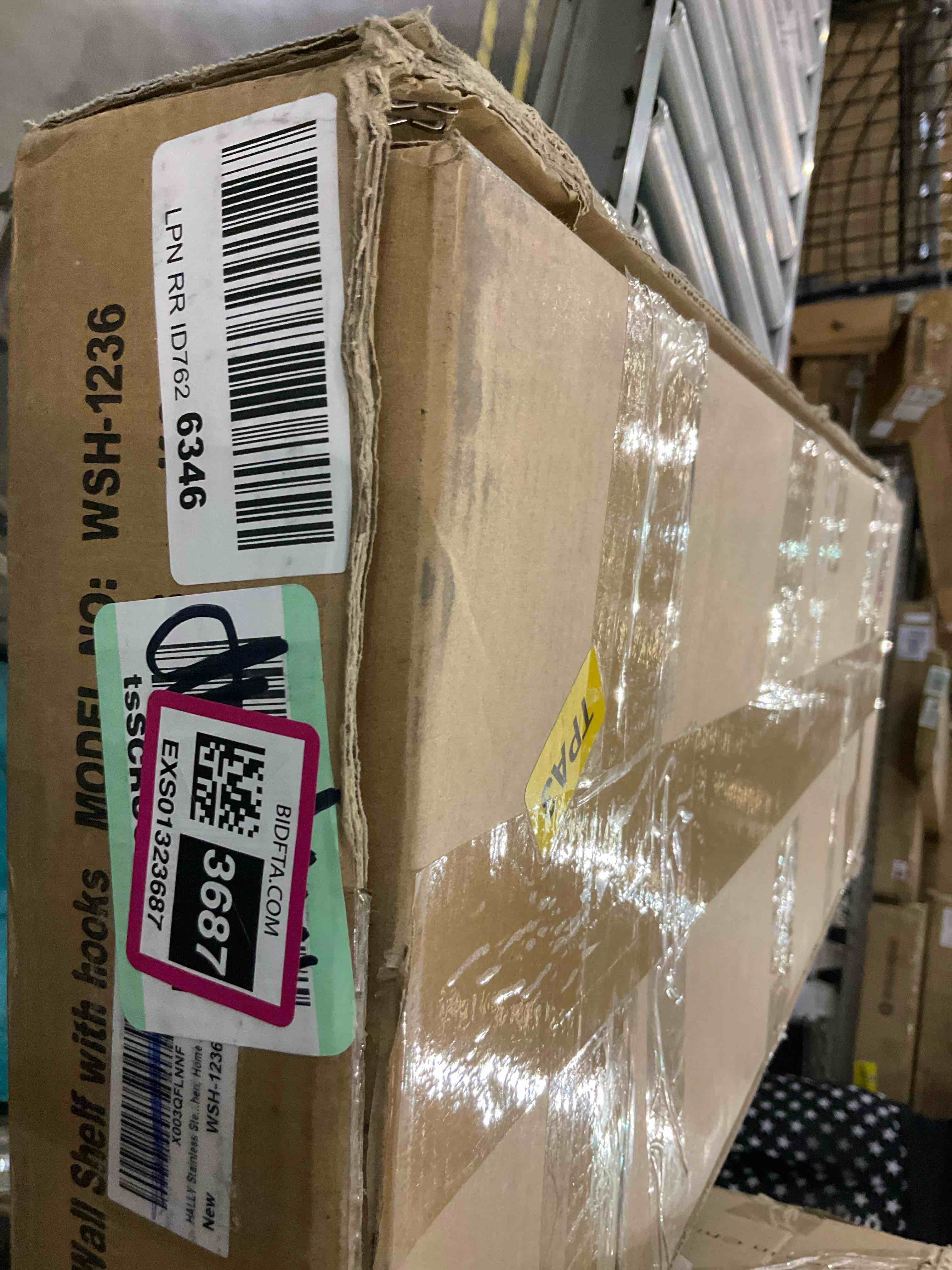 https://s3.amazonaws.com/lotting-images-prod/BargainHunt/EXS01323687_1713450474761.jpeg