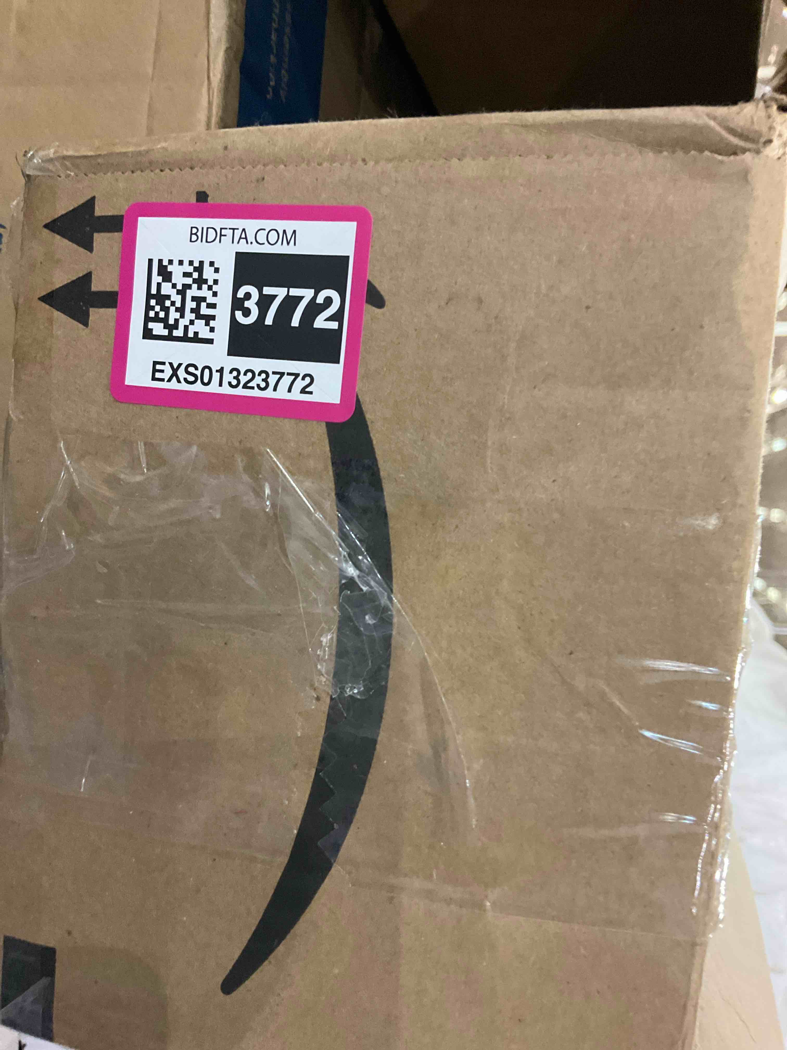 https://s3.amazonaws.com/lotting-images-prod/BargainHunt/EXS01323772_1713788450986.jpeg