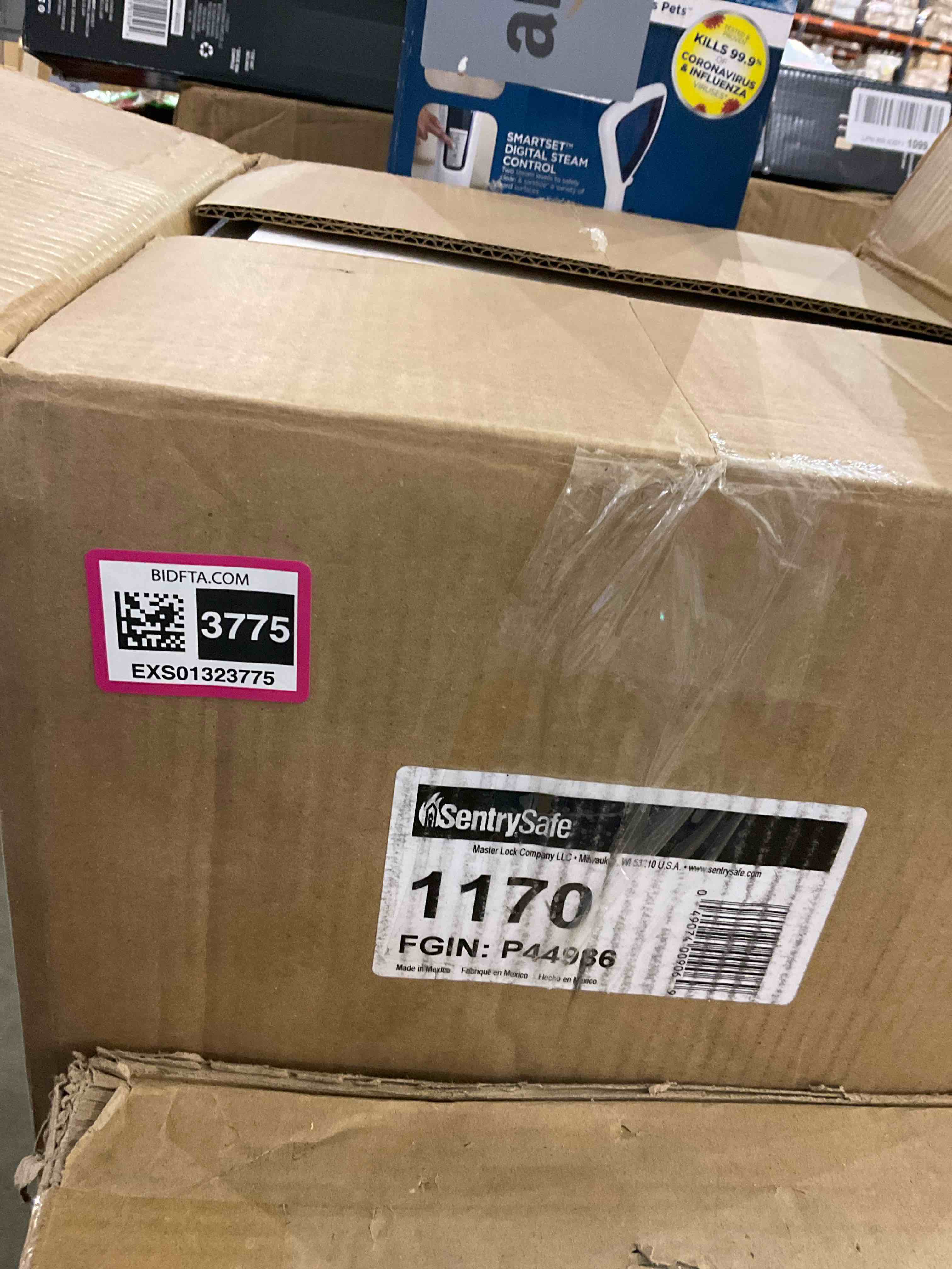 https://s3.amazonaws.com/lotting-images-prod/BargainHunt/EXS01323775_1713789392733.jpeg