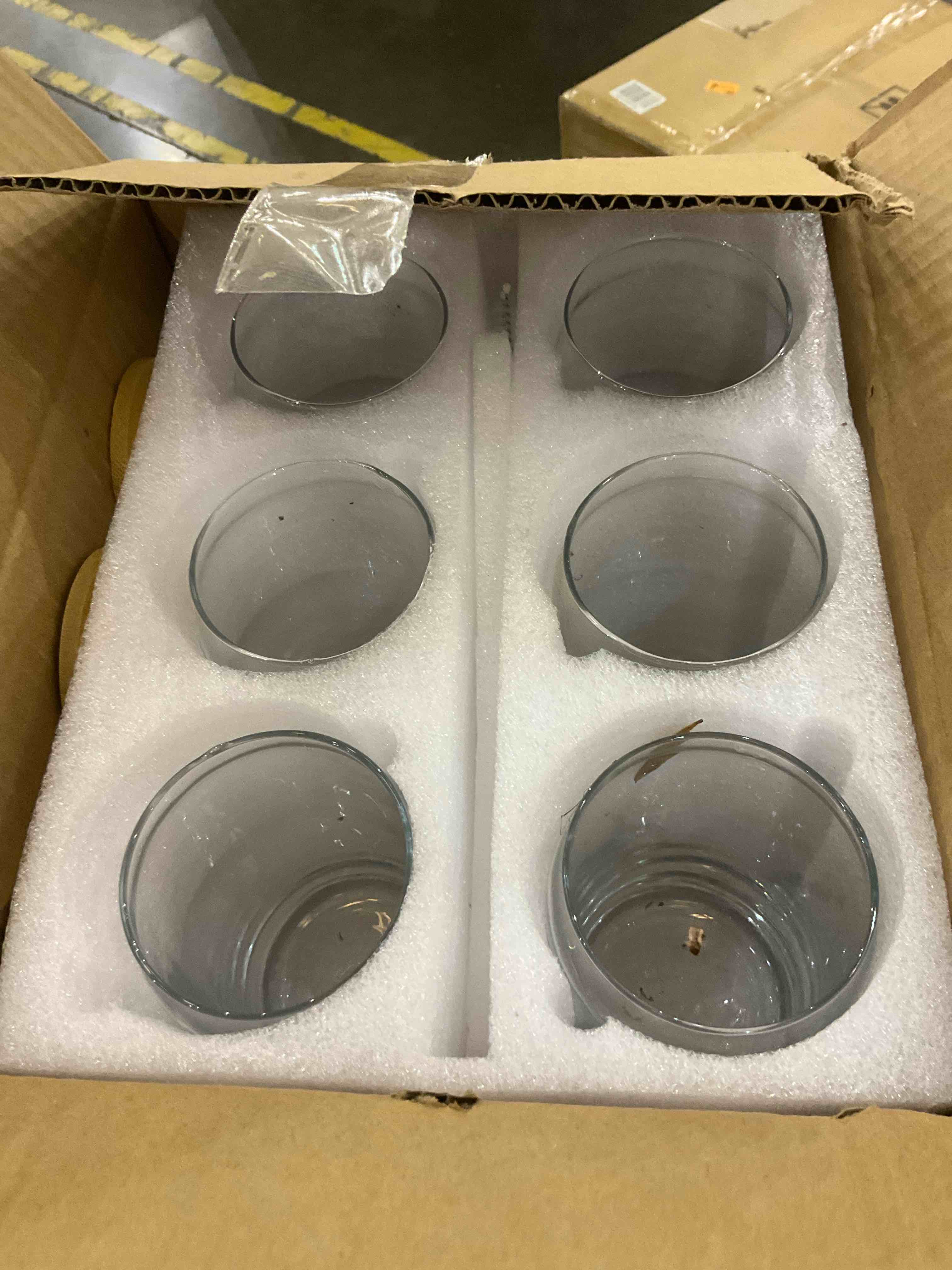 https://s3.amazonaws.com/lotting-images-prod/BargainHunt/EXS01323926_1713879254087.jpeg