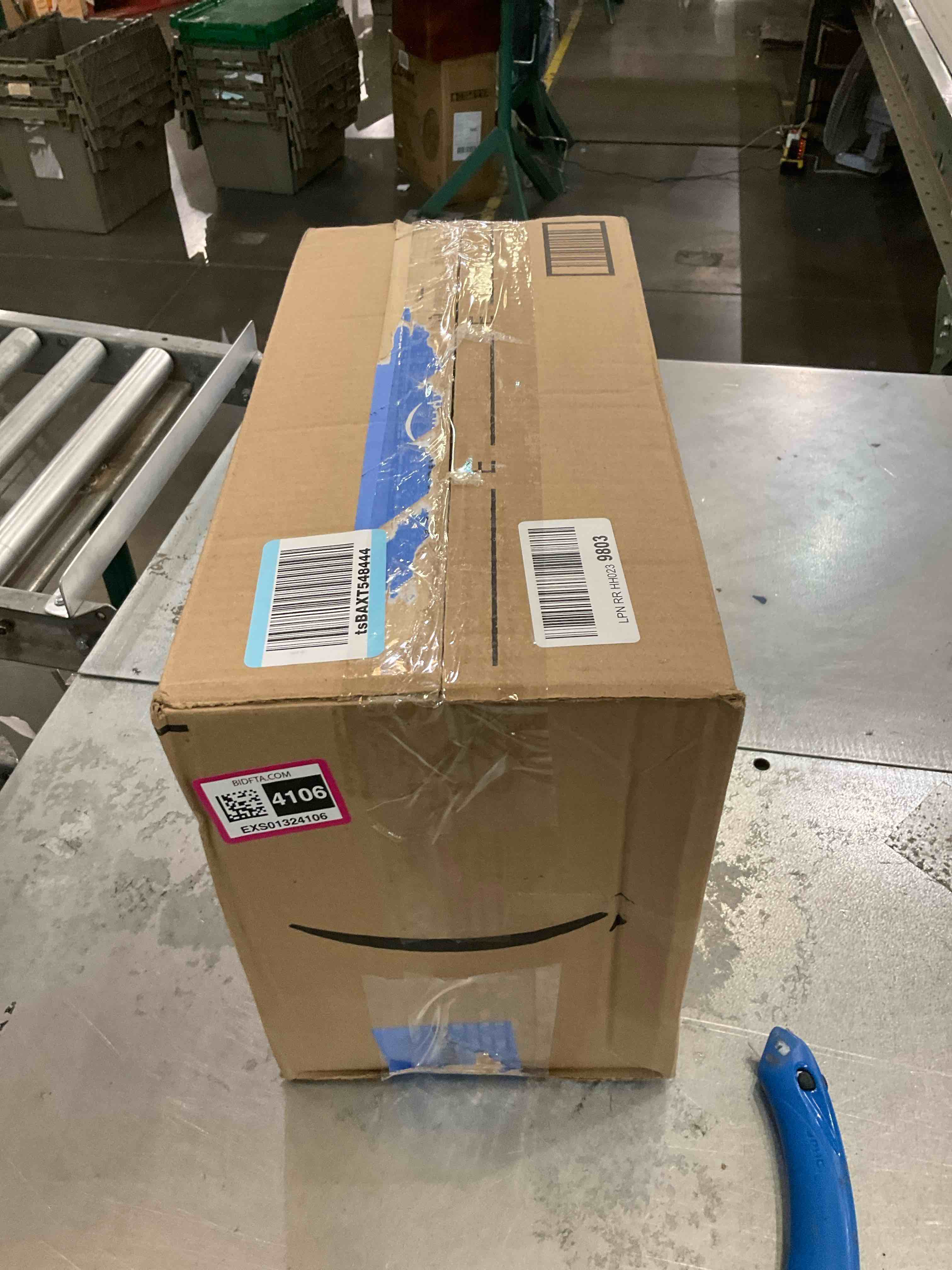 https://s3.amazonaws.com/lotting-images-prod/BargainHunt/EXS01324106_1712240115806.jpeg