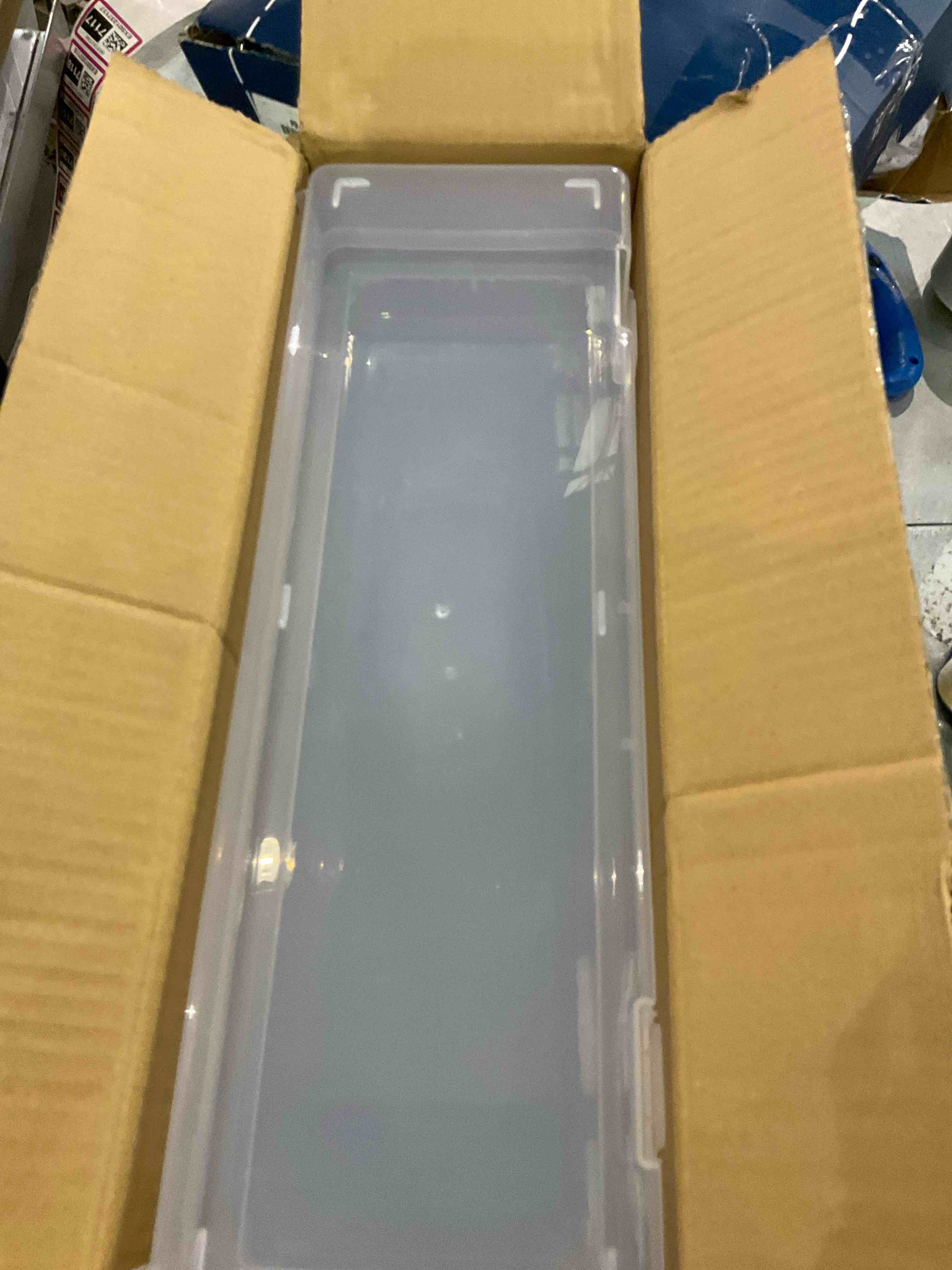 https://s3.amazonaws.com/lotting-images-prod/BargainHunt/EXS01324408_1712578758104.jpeg