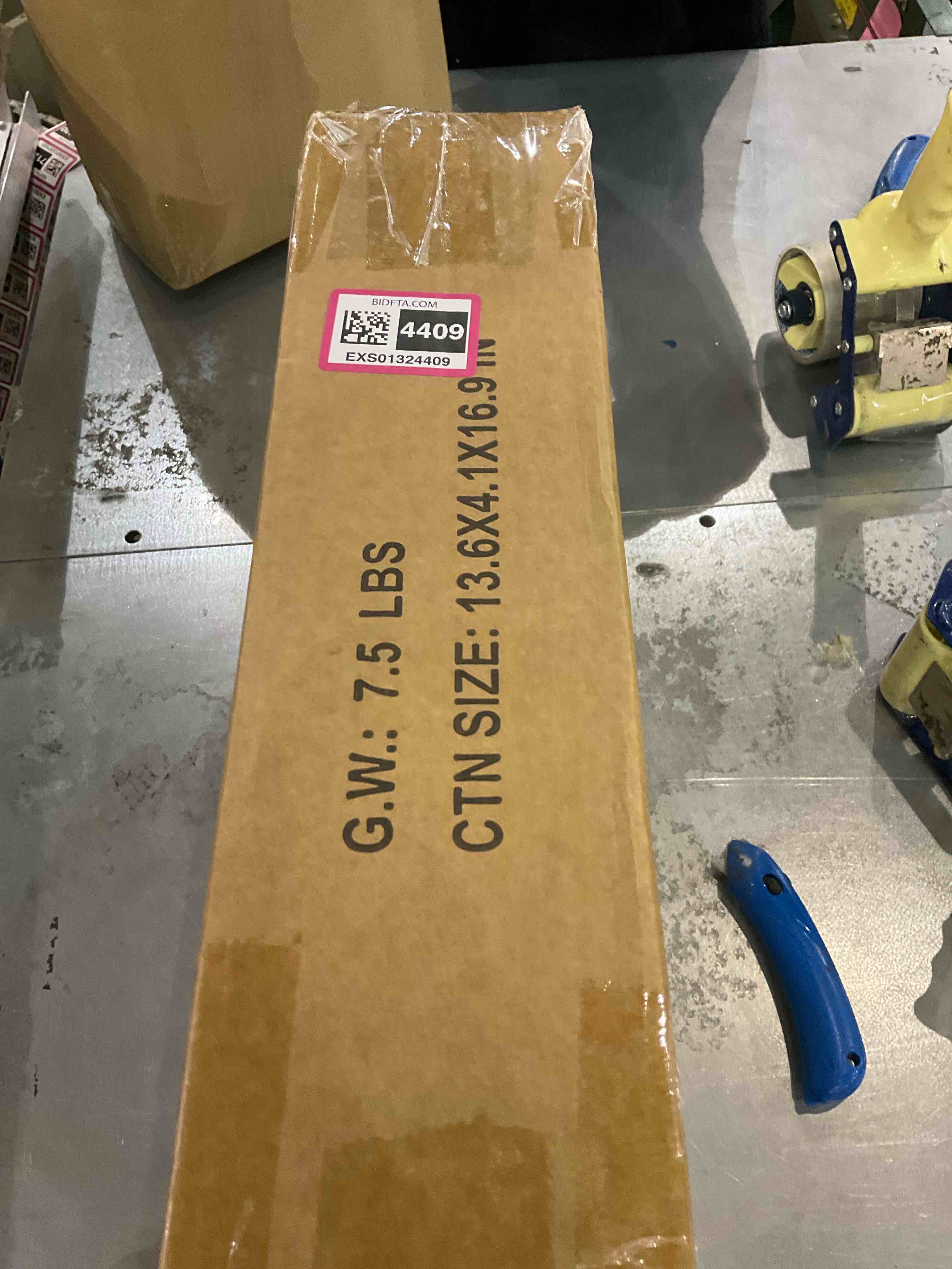 https://s3.amazonaws.com/lotting-images-prod/BargainHunt/EXS01324409_1712578864389.jpeg