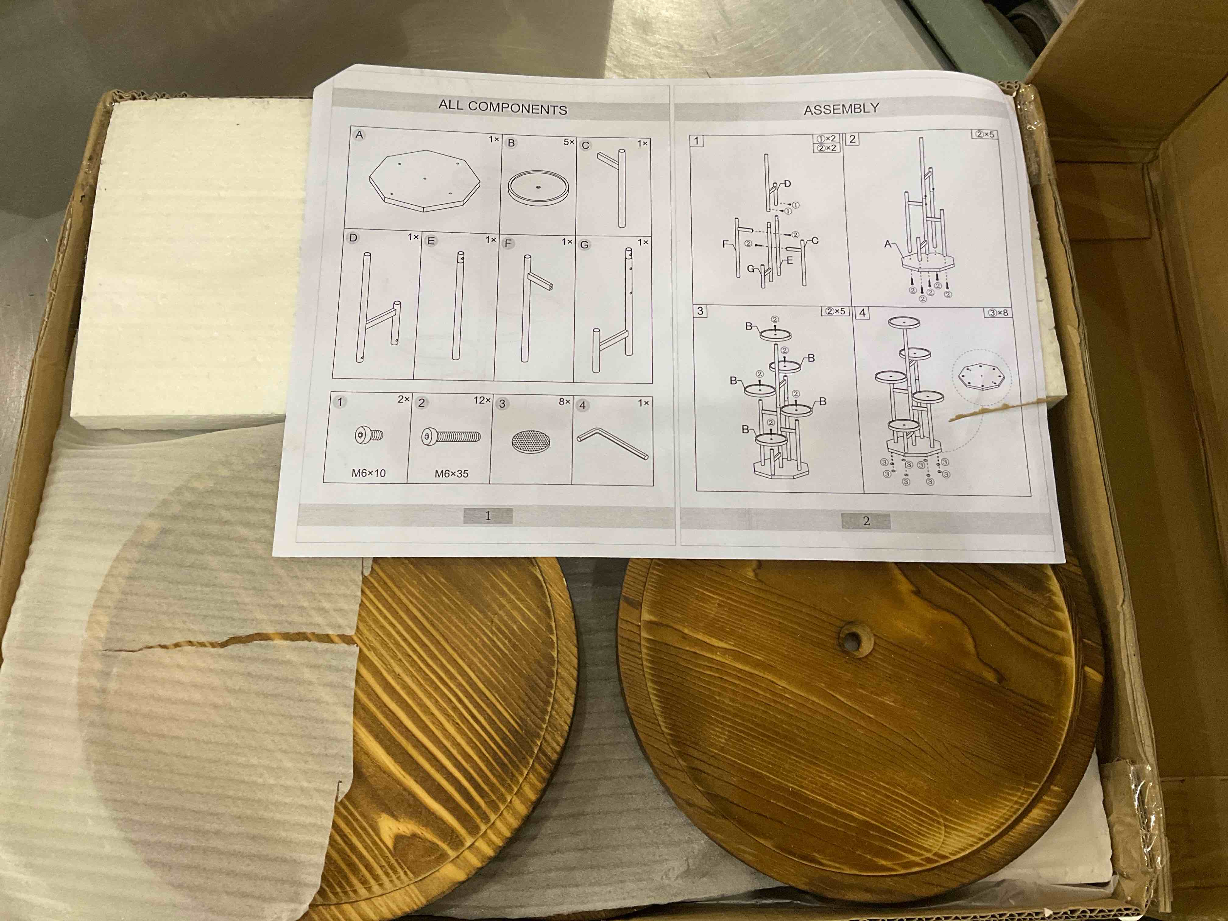 https://s3.amazonaws.com/lotting-images-prod/BargainHunt/EXS01324634_1711983379636.jpeg
