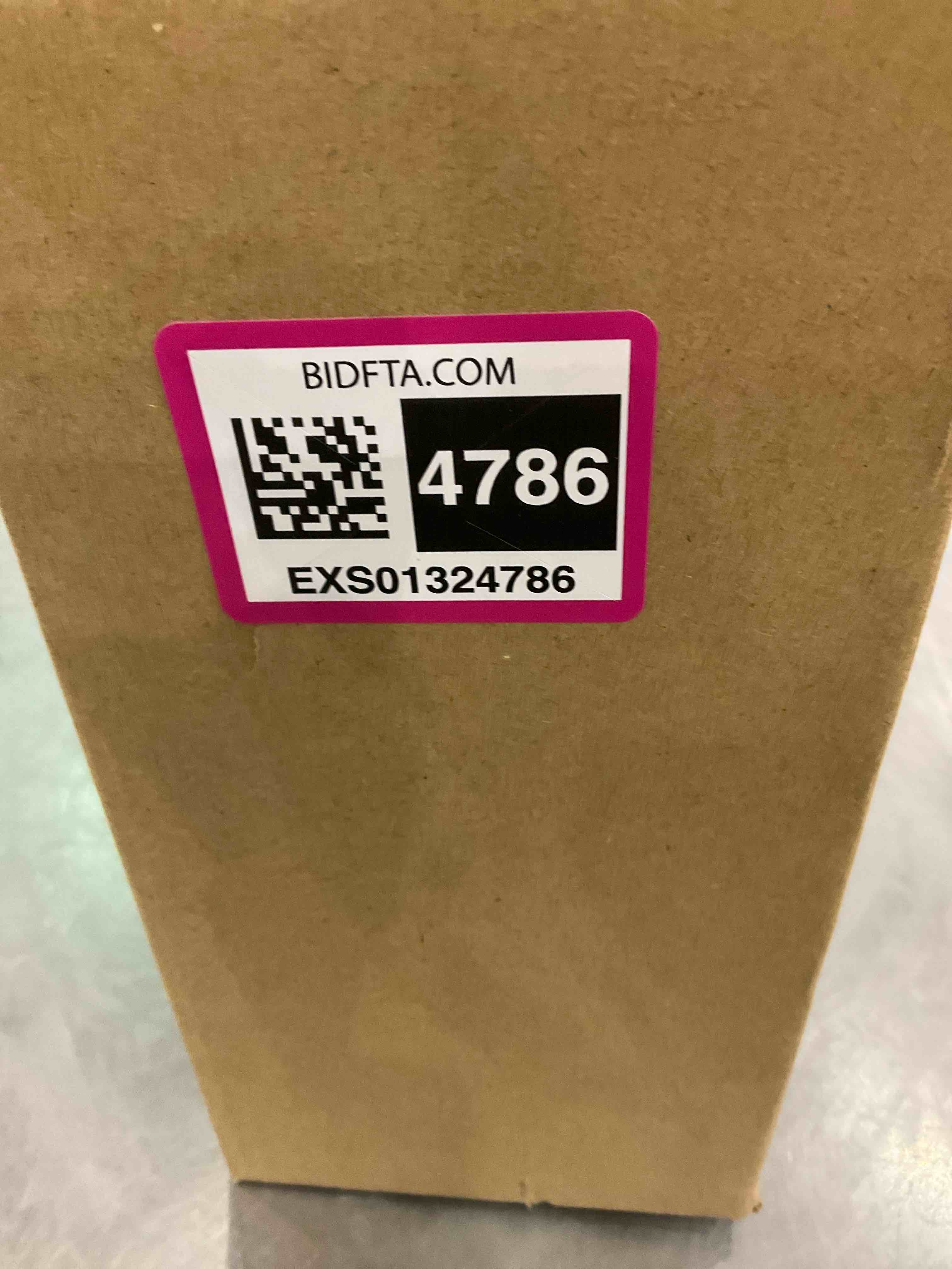 https://s3.amazonaws.com/lotting-images-prod/BargainHunt/EXS01324786_1712065911790.jpeg