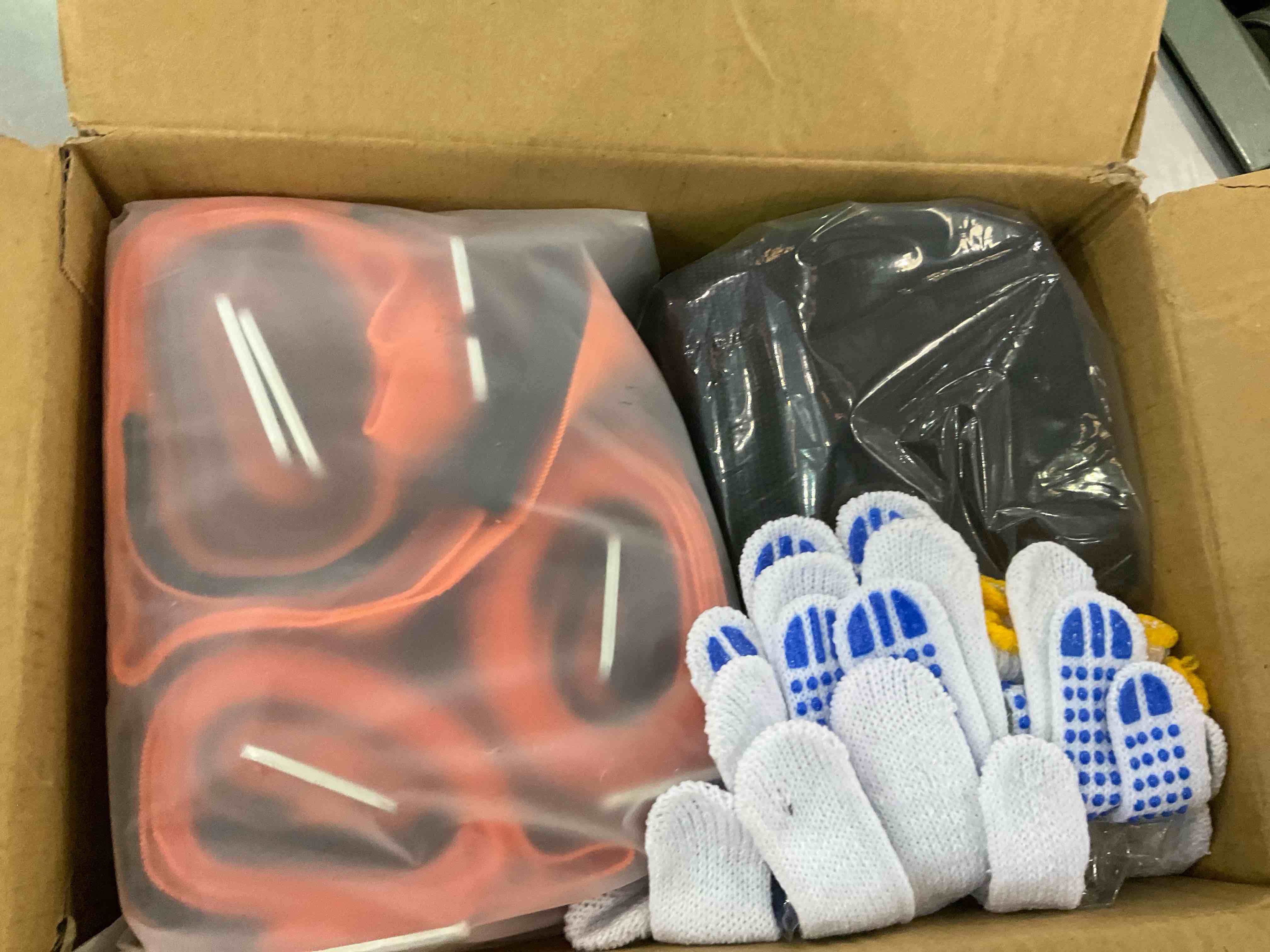 https://s3.amazonaws.com/lotting-images-prod/BargainHunt/EXS01324819_1712070589392.jpeg