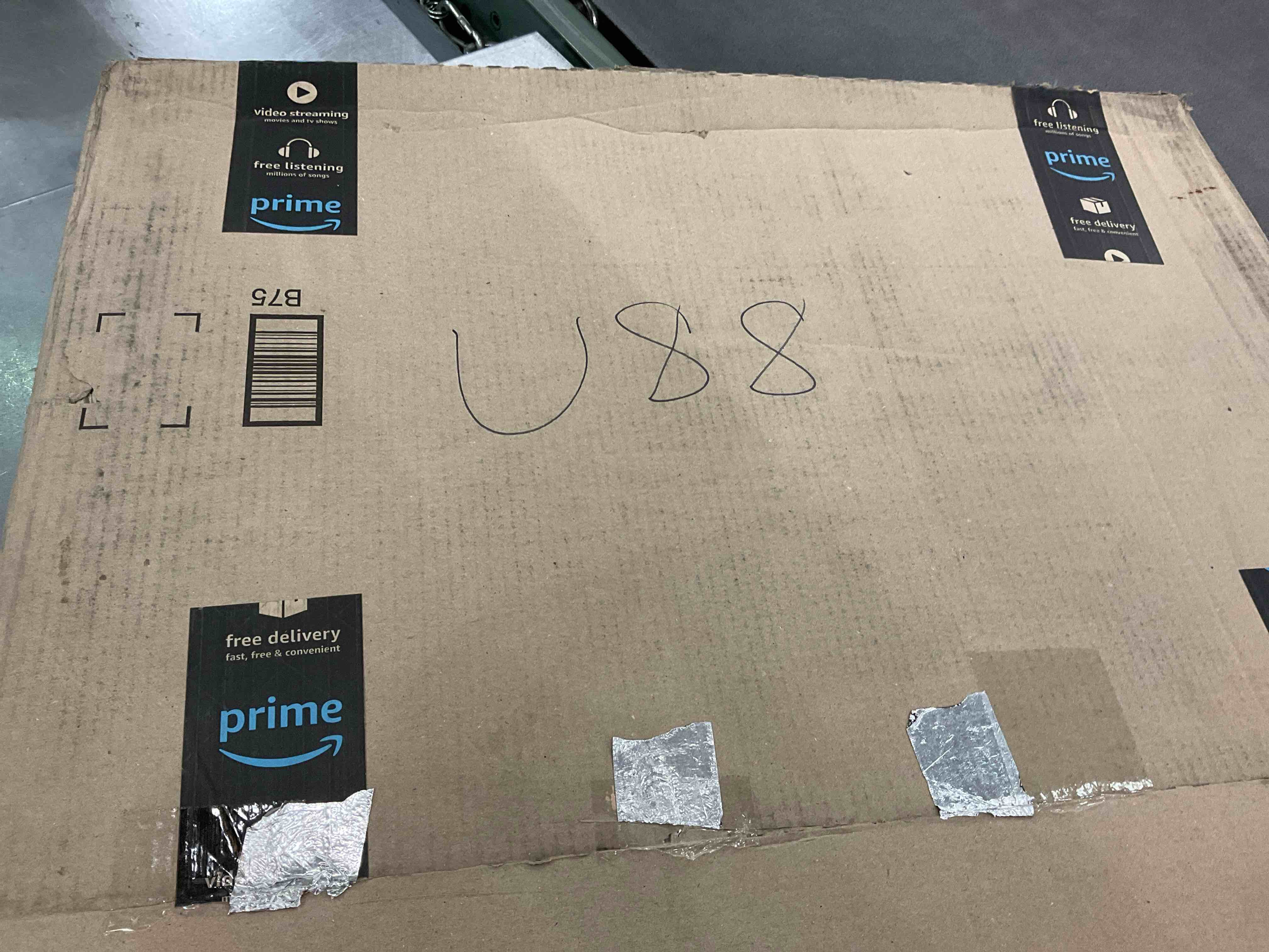 https://s3.amazonaws.com/lotting-images-prod/BargainHunt/EXS01324967_1712158575030.jpeg