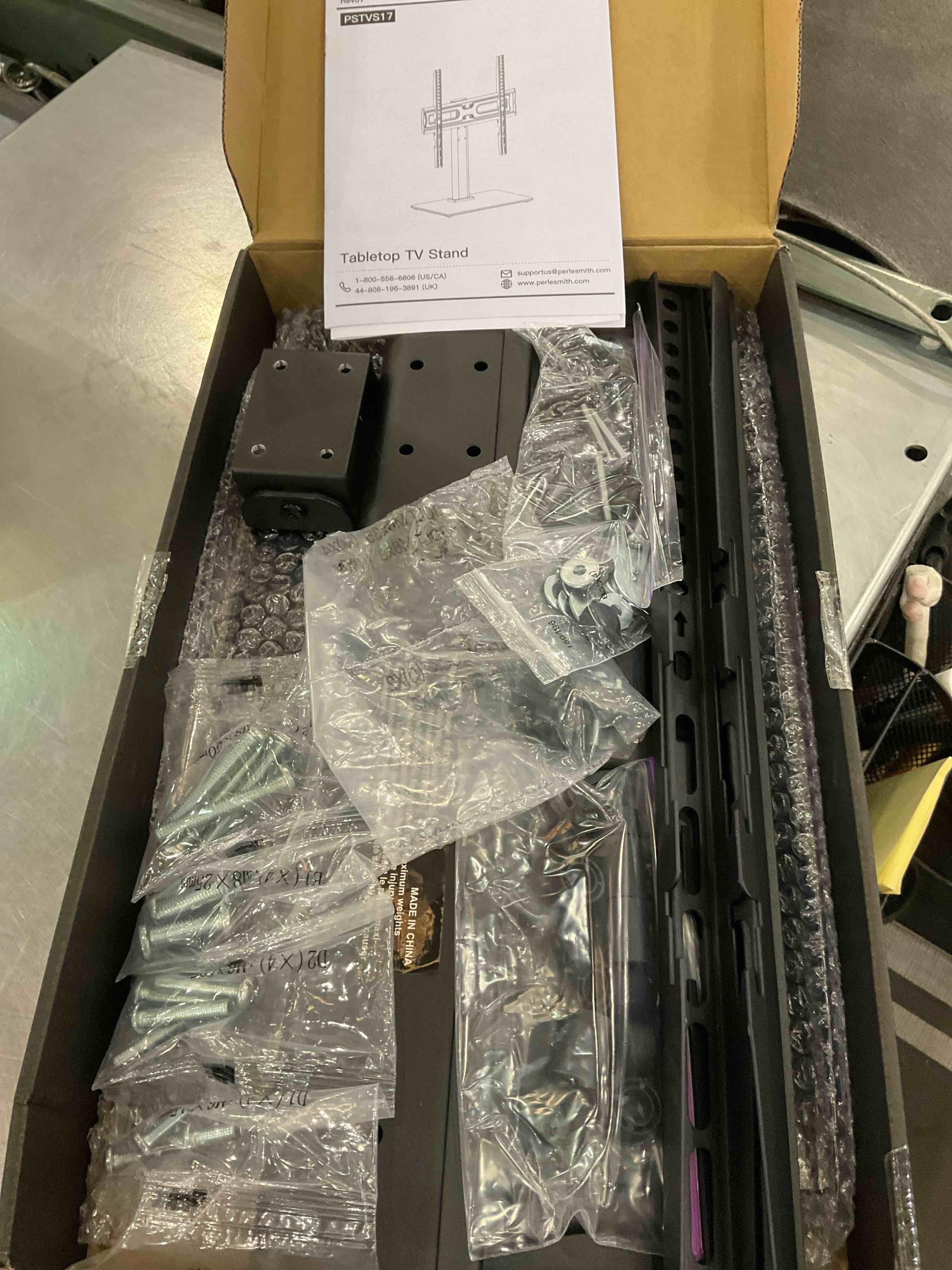 https://s3.amazonaws.com/lotting-images-prod/BargainHunt/EXS01324999_1712169665355.jpeg