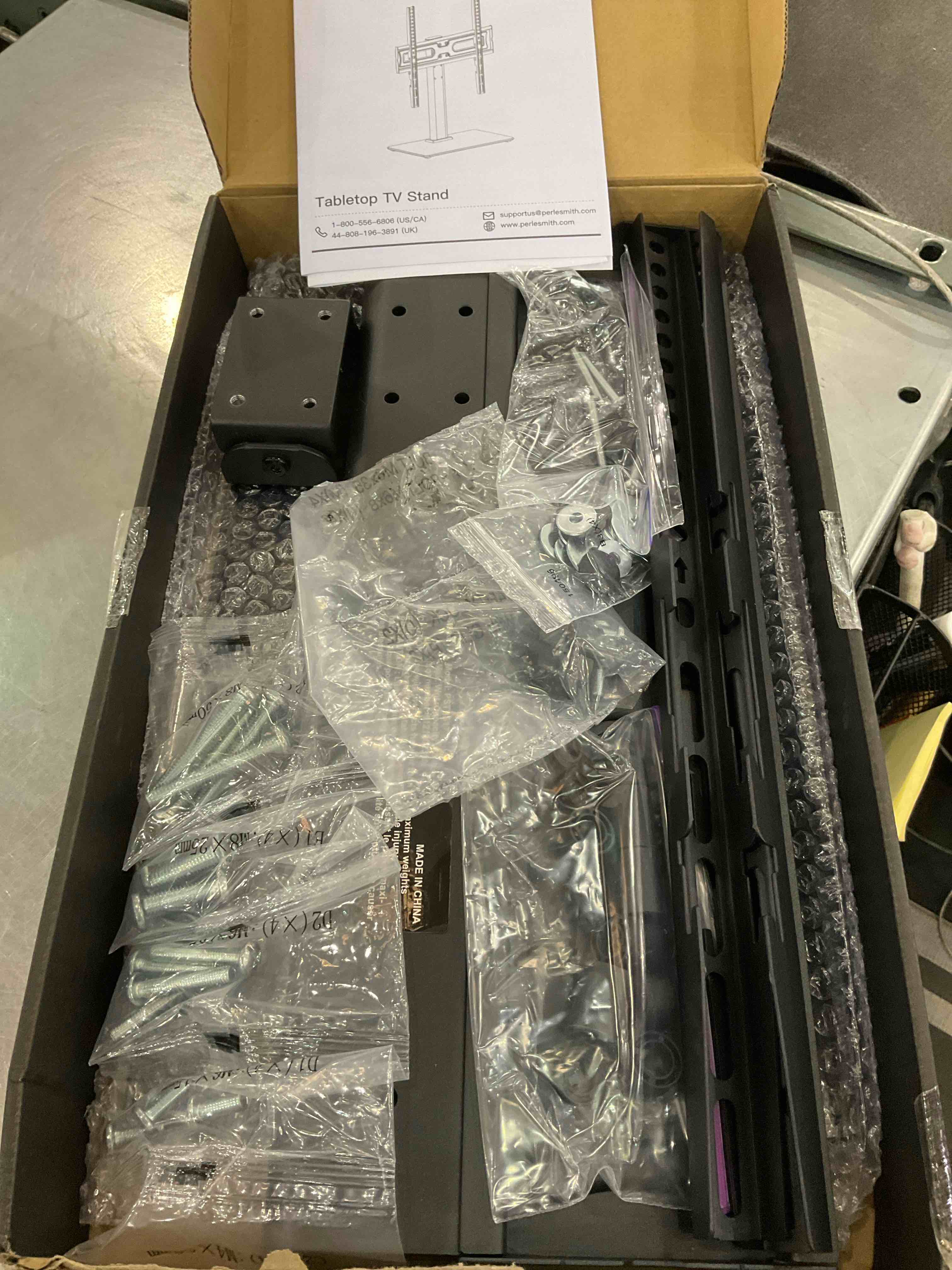 https://s3.amazonaws.com/lotting-images-prod/BargainHunt/EXS01324999_1712169667350.jpeg