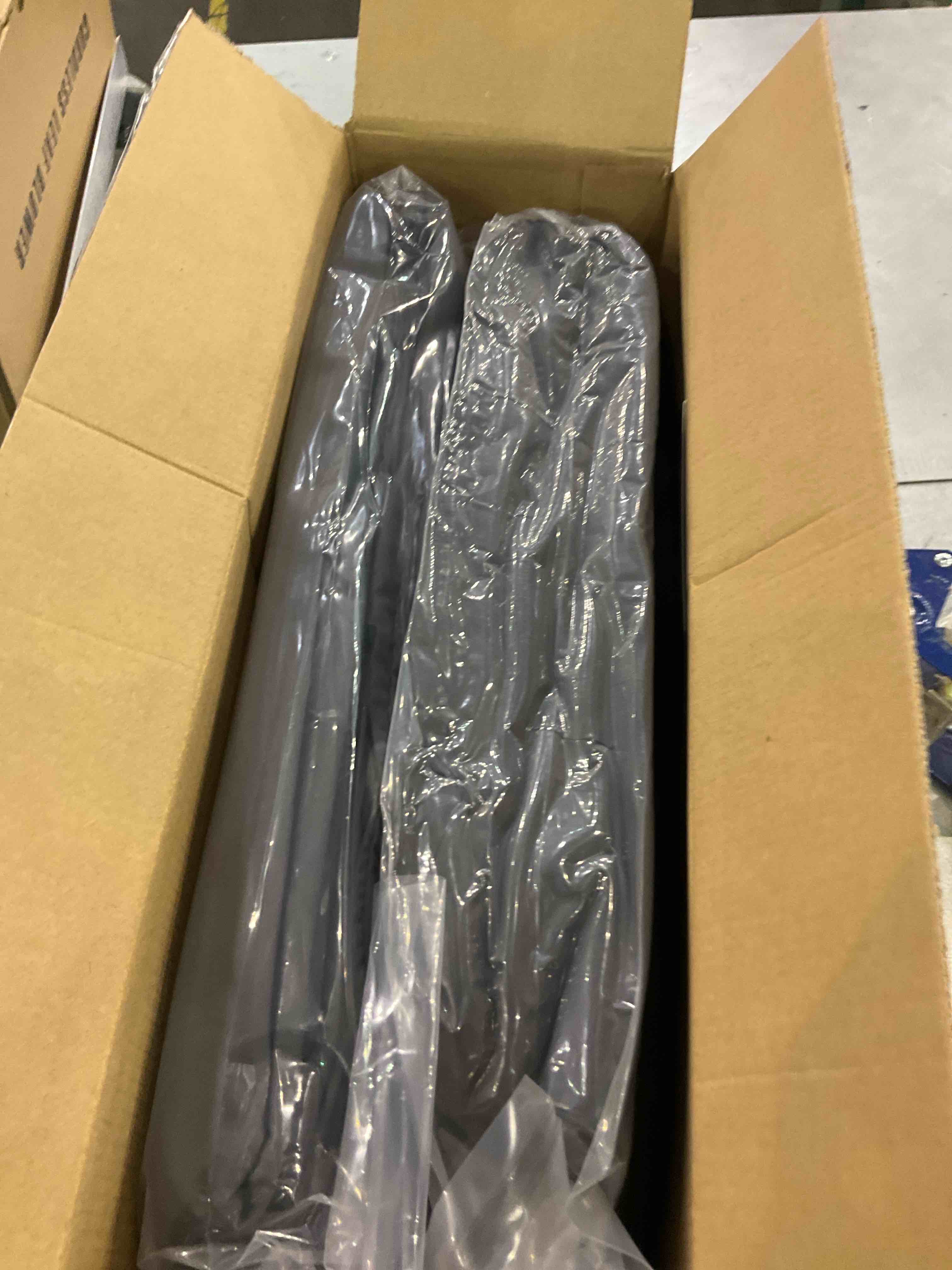 https://s3.amazonaws.com/lotting-images-prod/BargainHunt/EXS01325091_1711714026987.jpeg