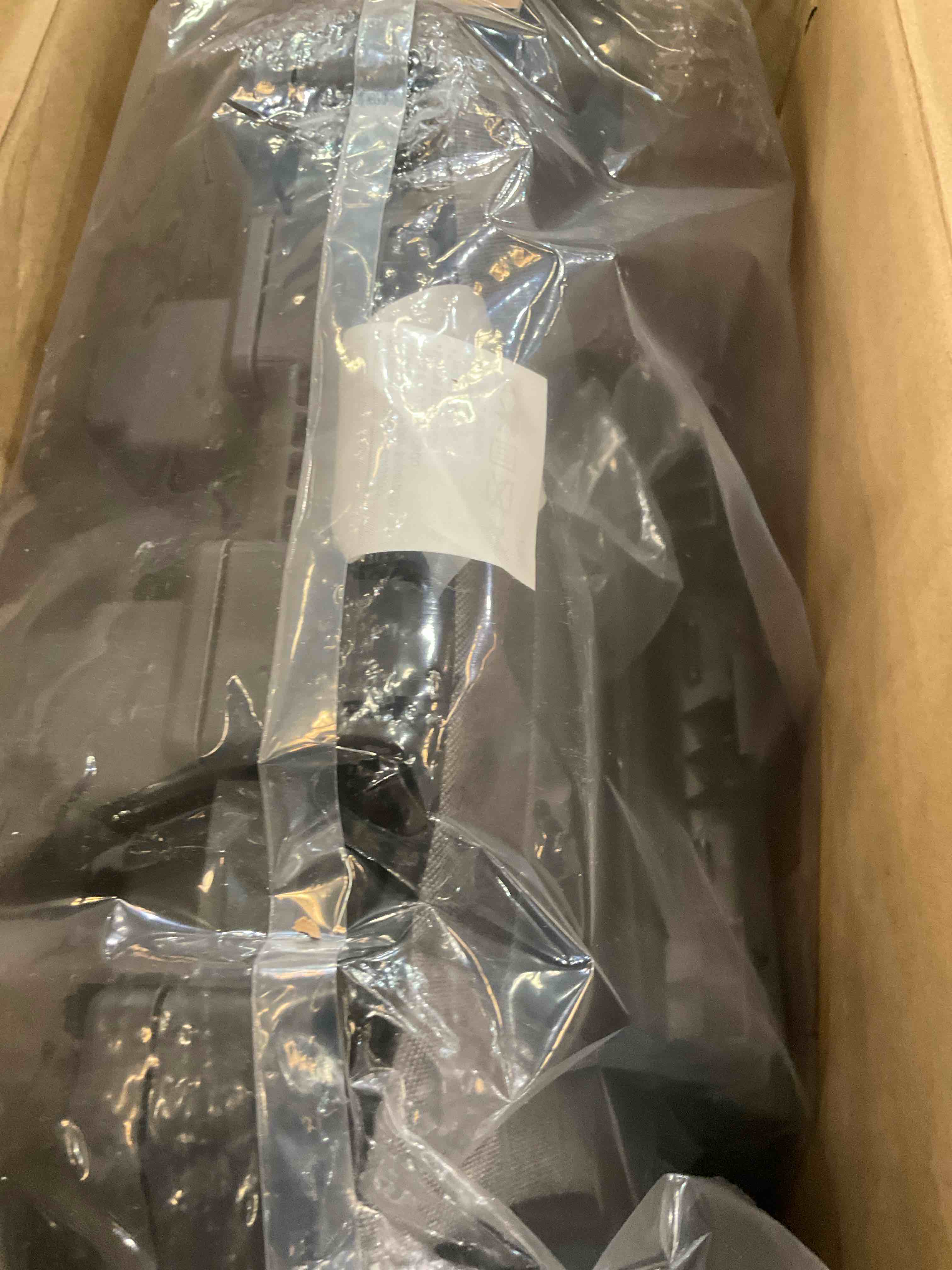 https://s3.amazonaws.com/lotting-images-prod/BargainHunt/EXS01325180_1711730974293.jpeg