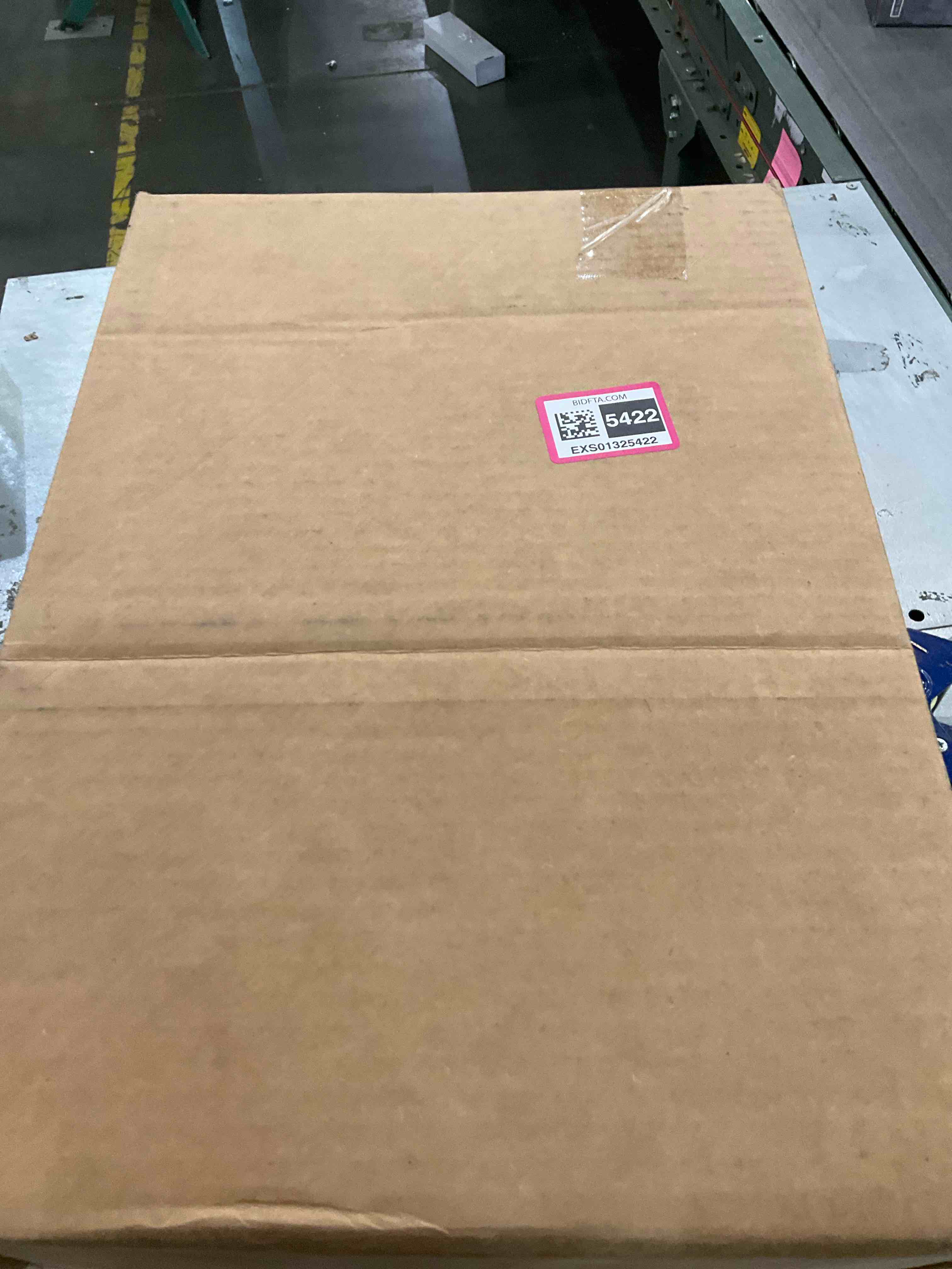 https://s3.amazonaws.com/lotting-images-prod/BargainHunt/EXS01325422_1712152040742.jpeg