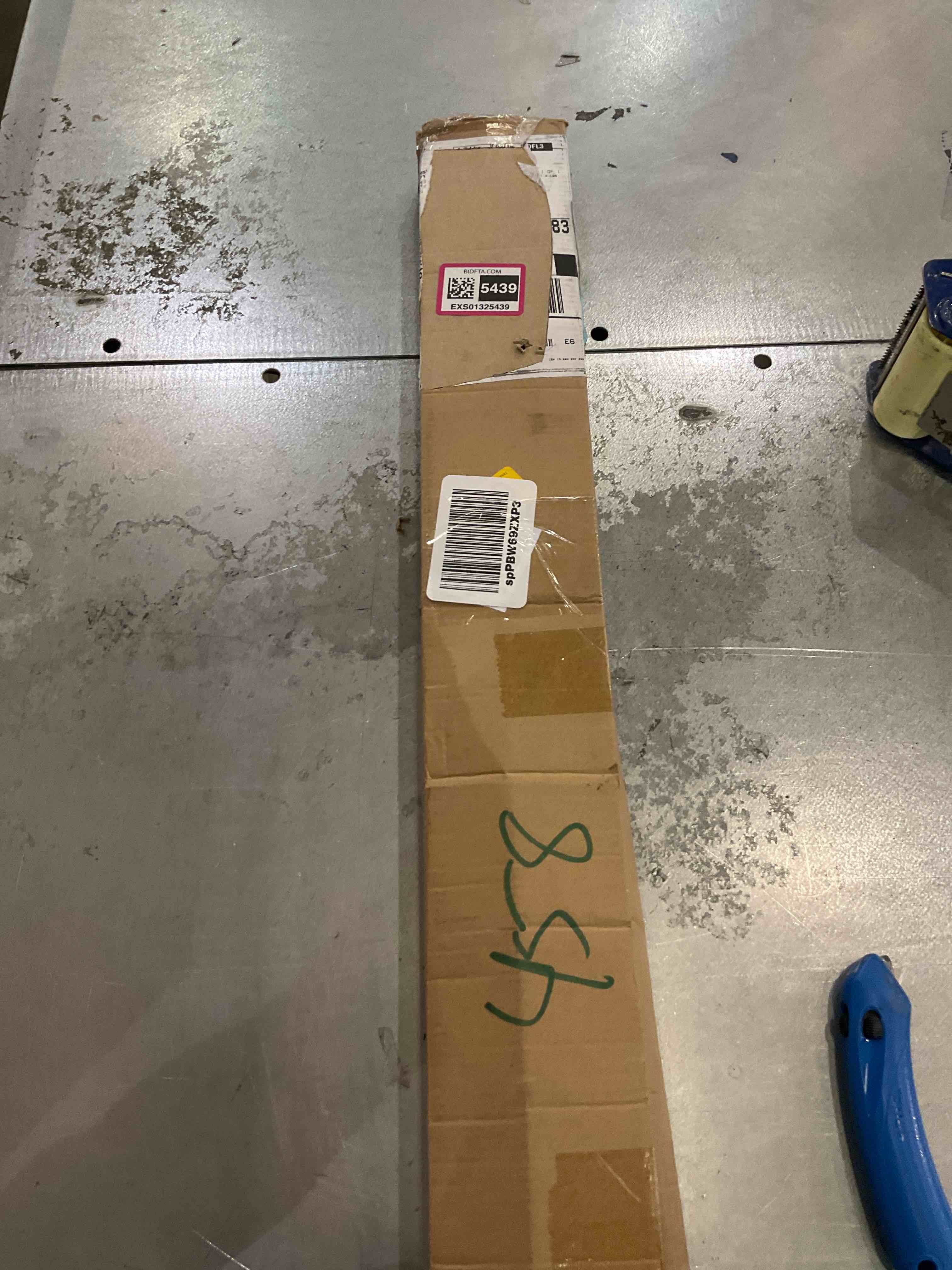 https://s3.amazonaws.com/lotting-images-prod/BargainHunt/EXS01325439_1712154311448.jpeg