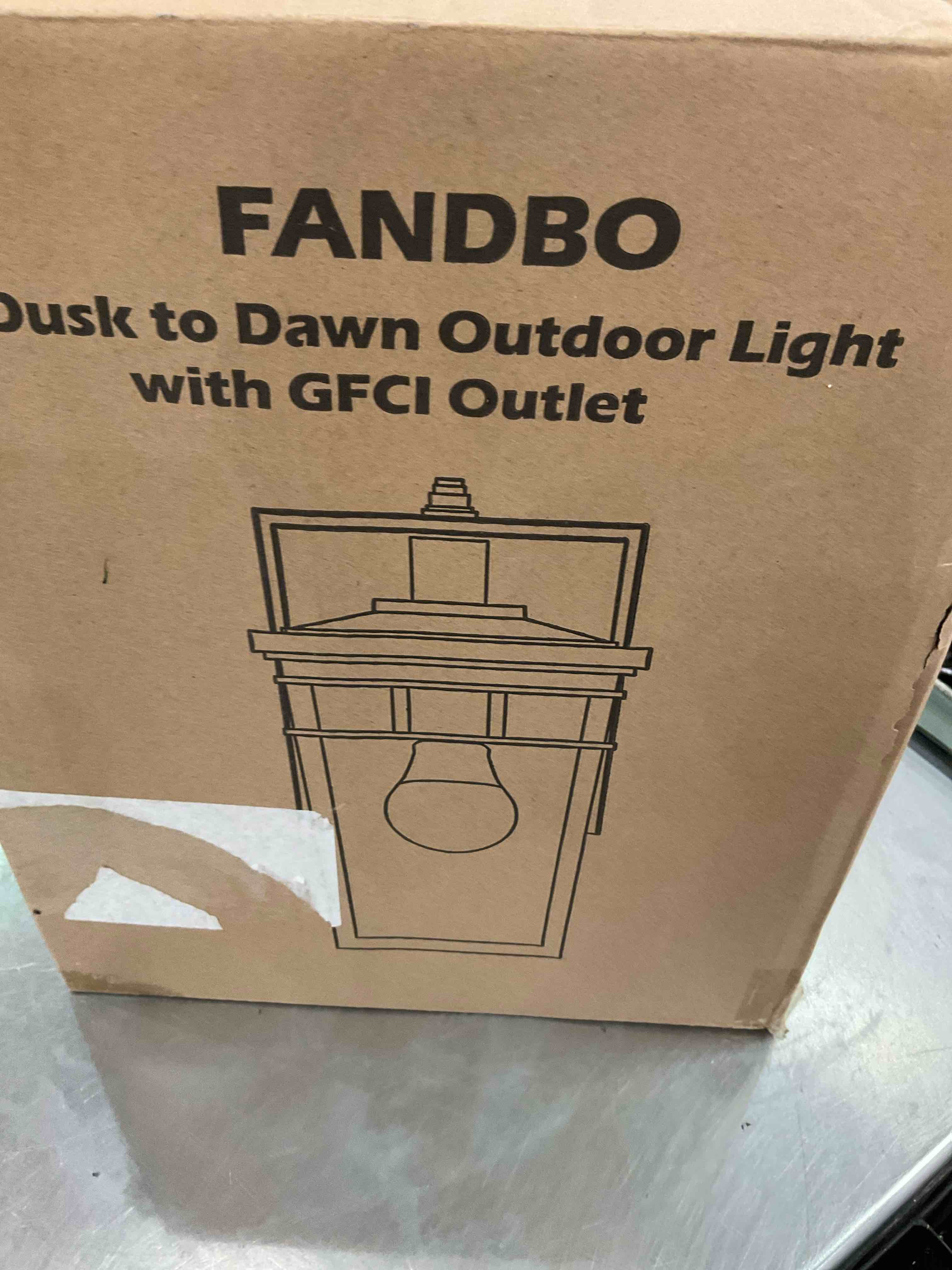 https://s3.amazonaws.com/lotting-images-prod/BargainHunt/EXS01325534_1712173839086.jpeg