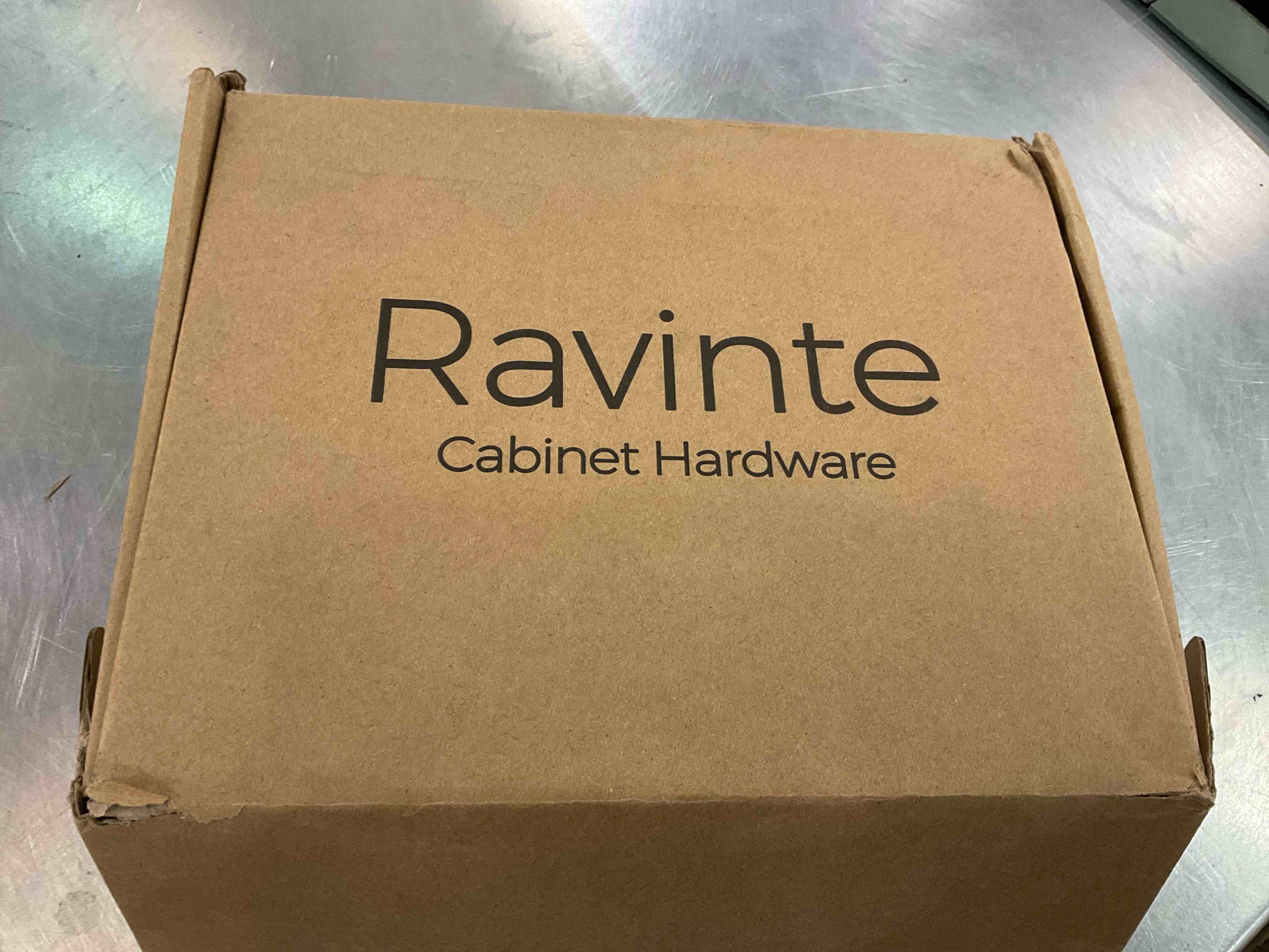 https://s3.amazonaws.com/lotting-images-prod/BargainHunt/EXS01325541_1712174410321.jpeg