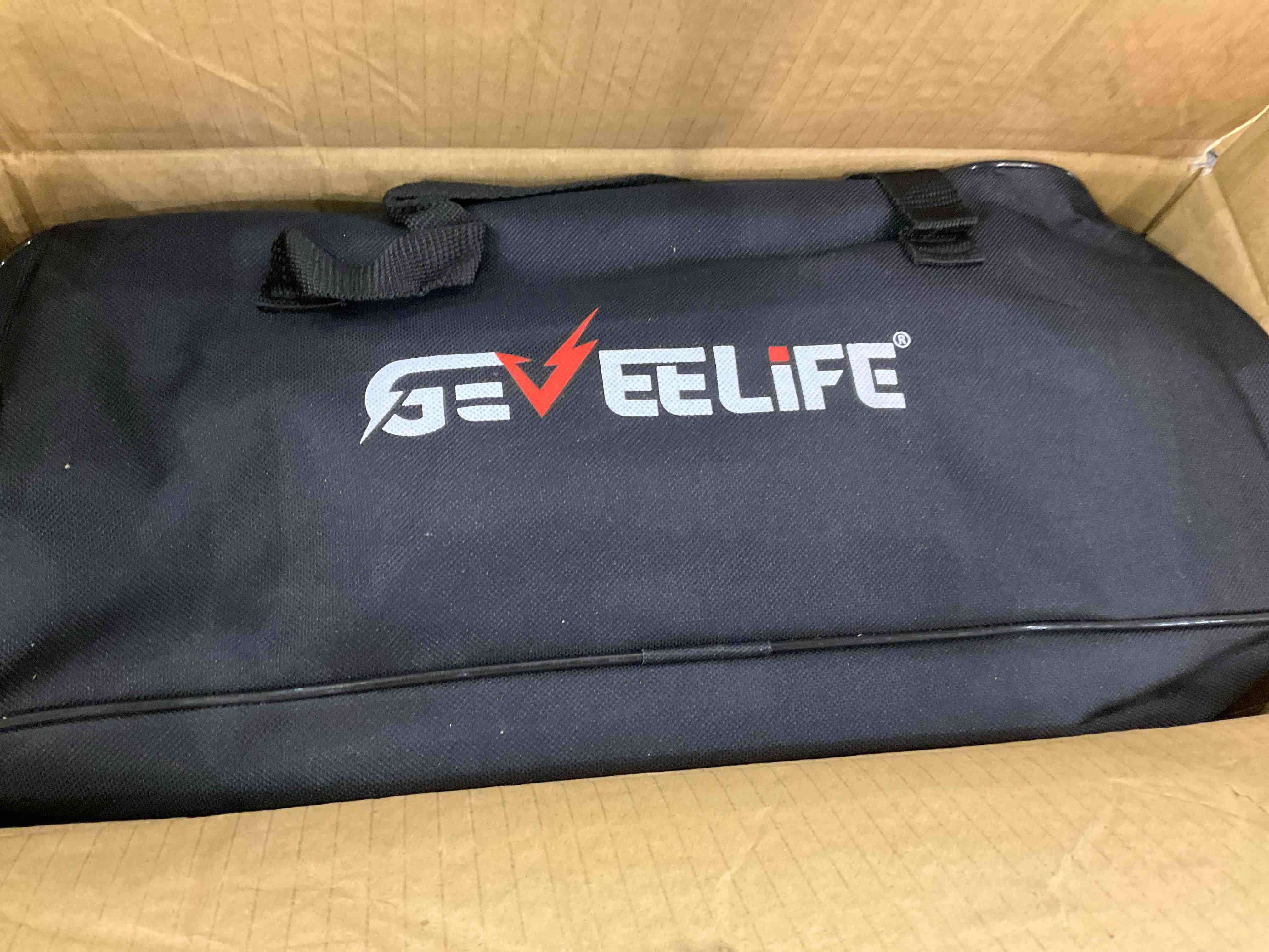 https://s3.amazonaws.com/lotting-images-prod/BargainHunt/EXS01325587_1712232515345.jpeg