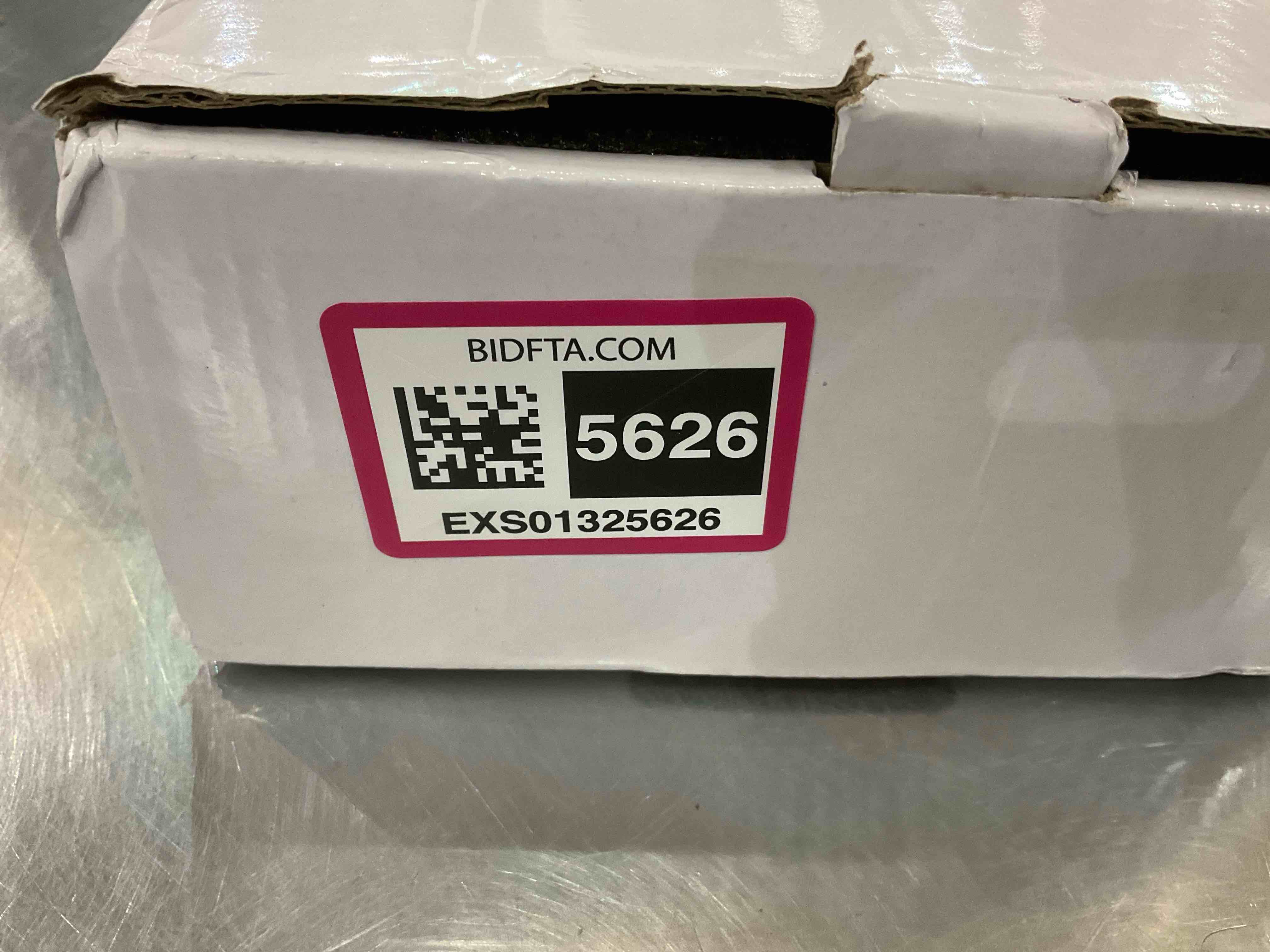 https://s3.amazonaws.com/lotting-images-prod/BargainHunt/EXS01325626_1712239079438.jpeg
