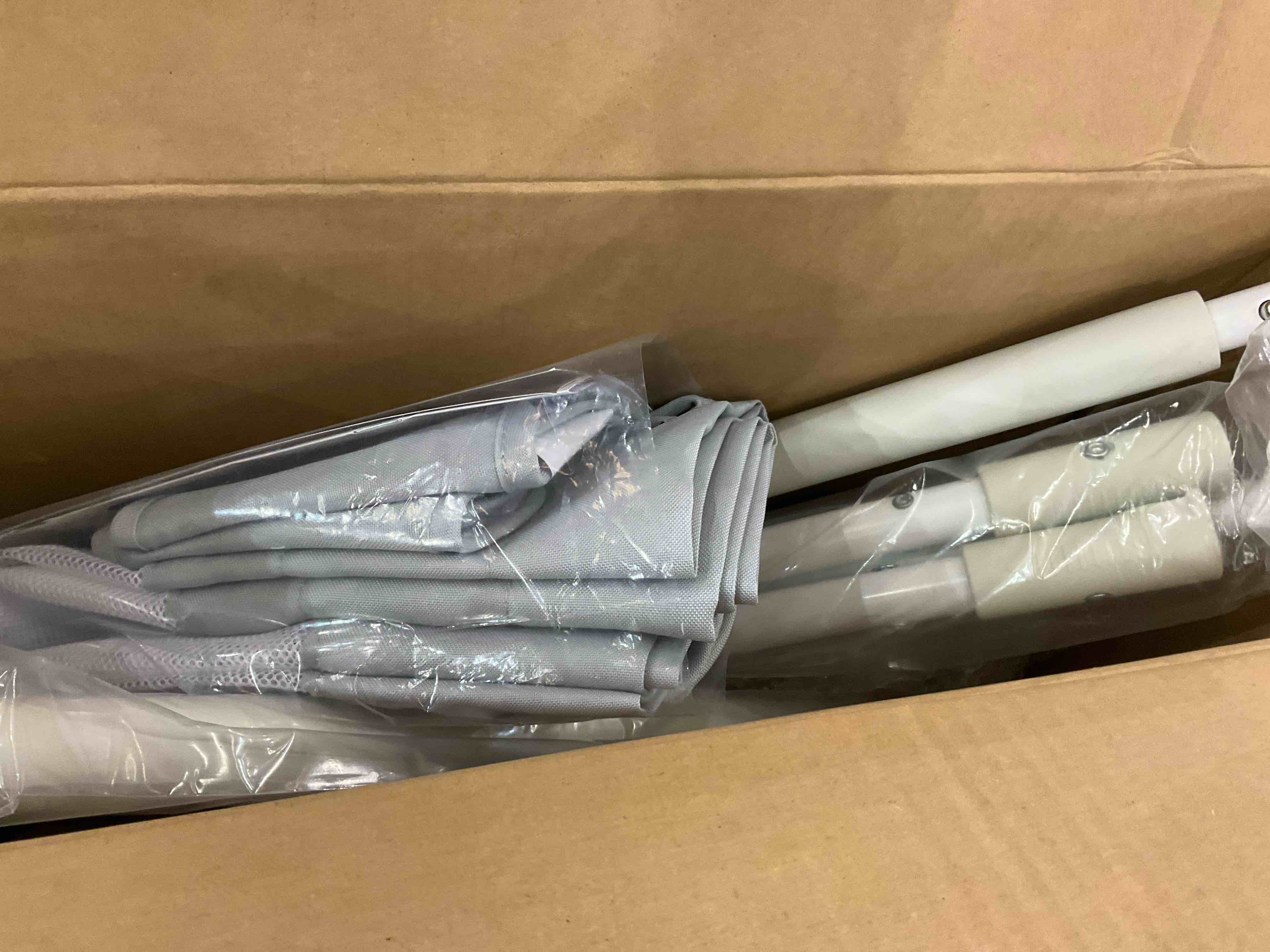 https://s3.amazonaws.com/lotting-images-prod/BargainHunt/EXS01325658_1712245740352.jpeg